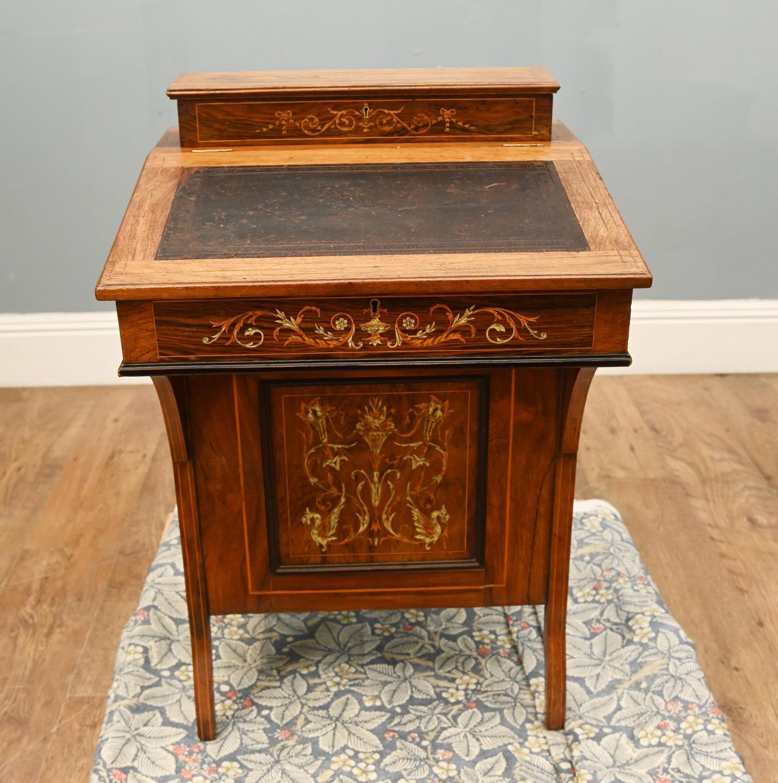 Sheraton Revival Davenport Antique Desk Marquetry 1890 photo Furniture