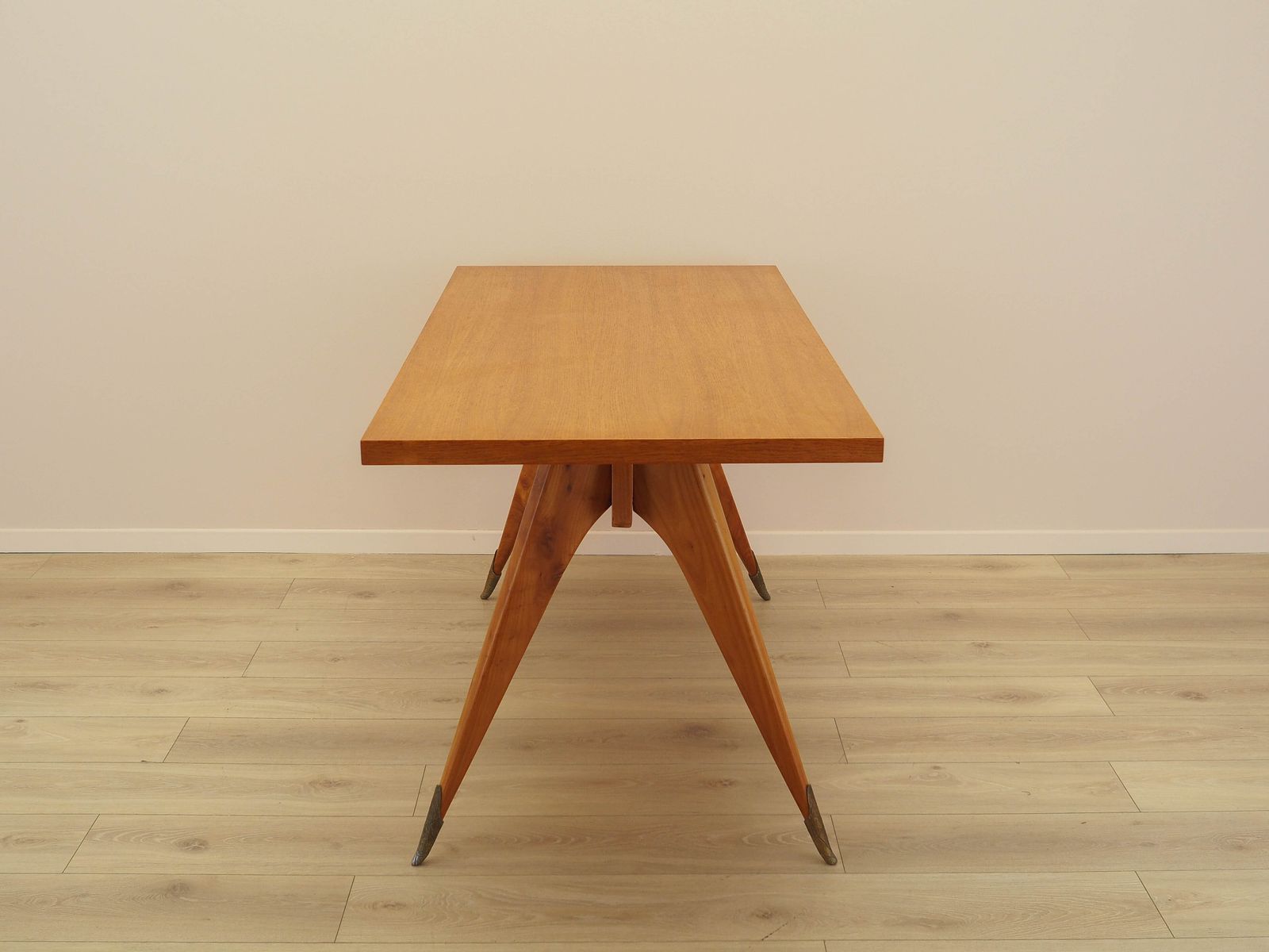 photo furniture Oak Desk, Italian Design, 1970s, Manufactured In Italy