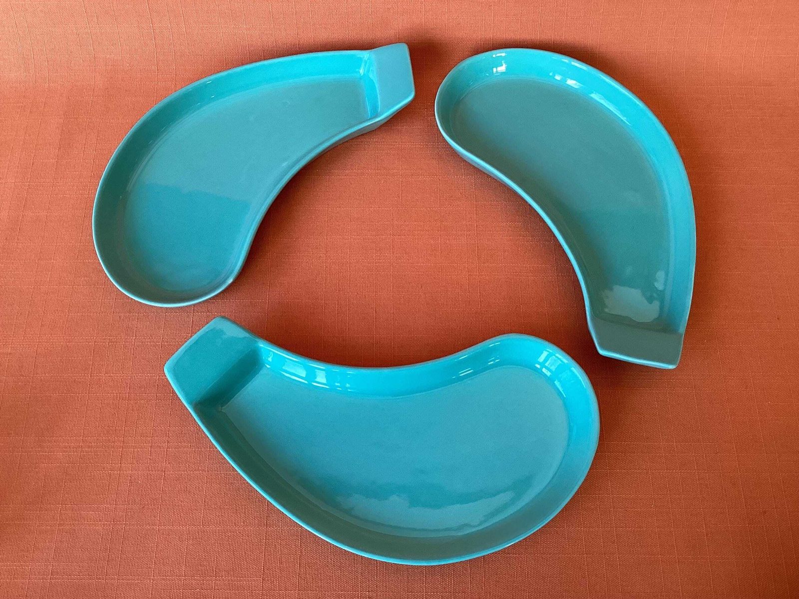 Set Of 6 Vintage Tg Green Kidney Shaped Plates, 1960s 70s Green Serving Dishes photo vinterior