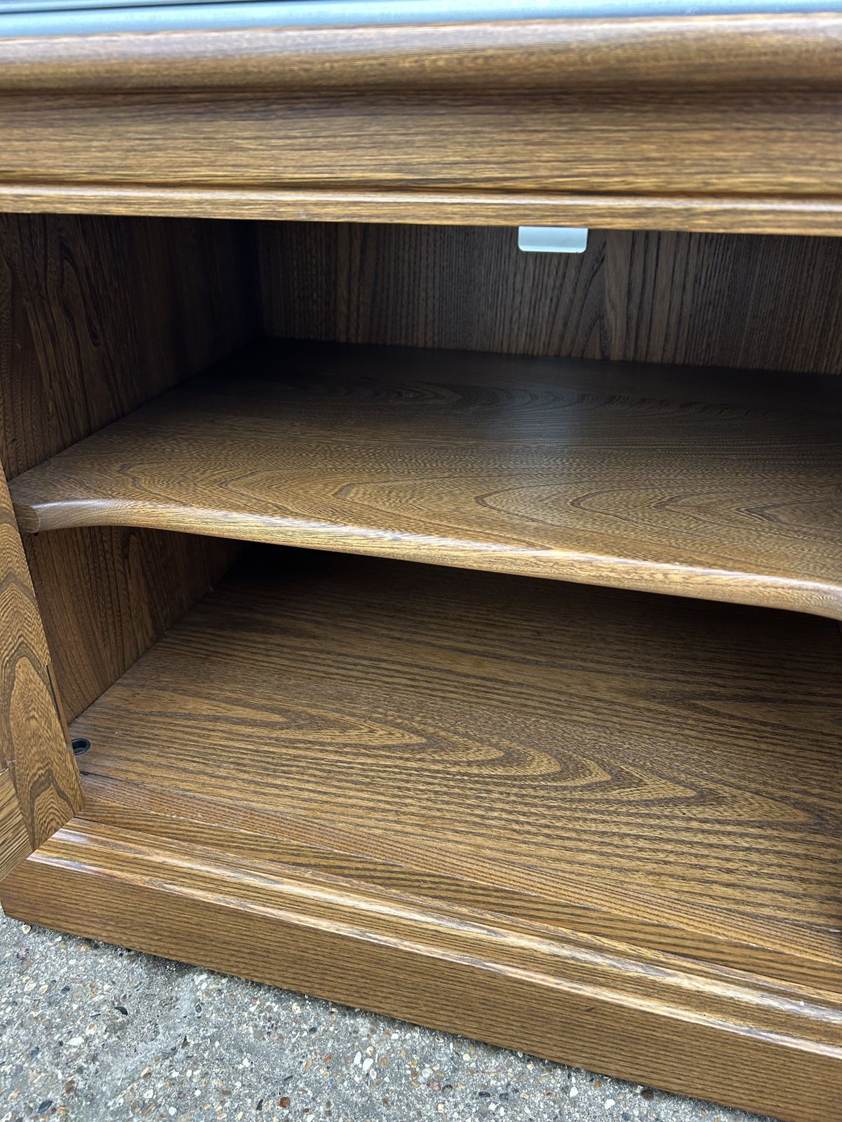 Ercol Mural Golden Dawn Elm Tv Stand photo buy