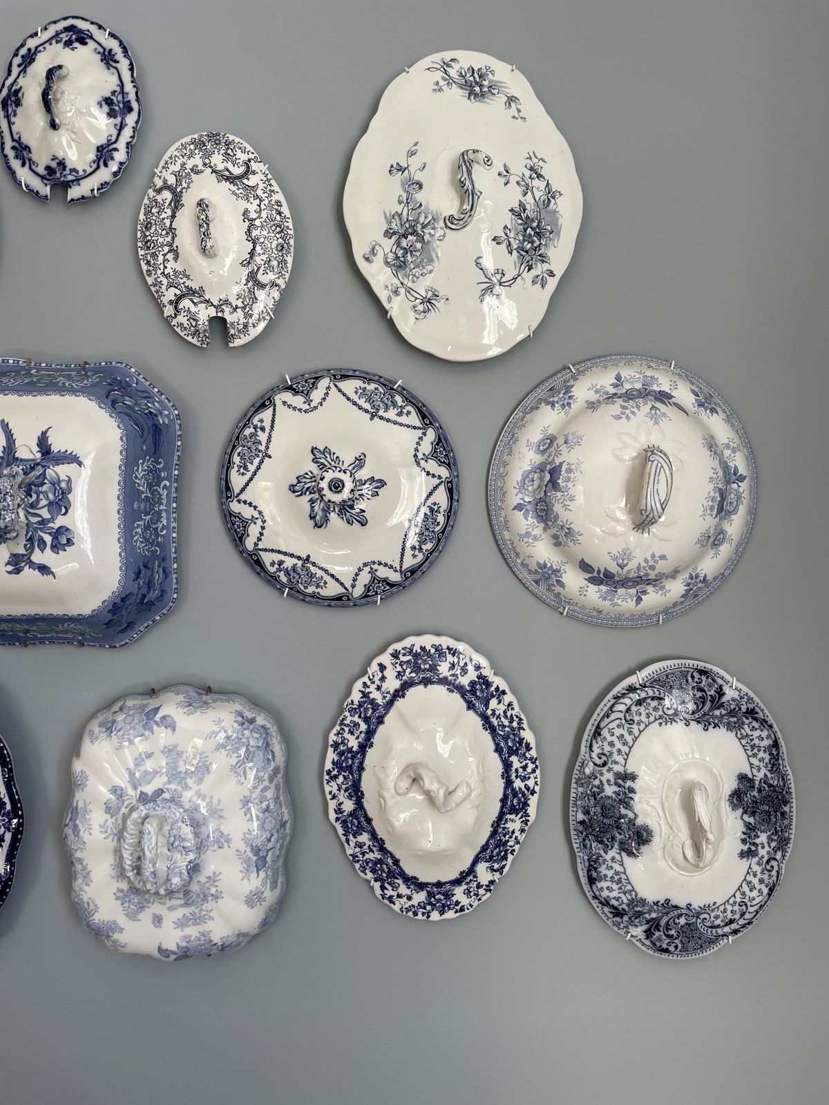 photo furniture Set Of 30 Blue And White China Antique Tureen Lids Wall Display