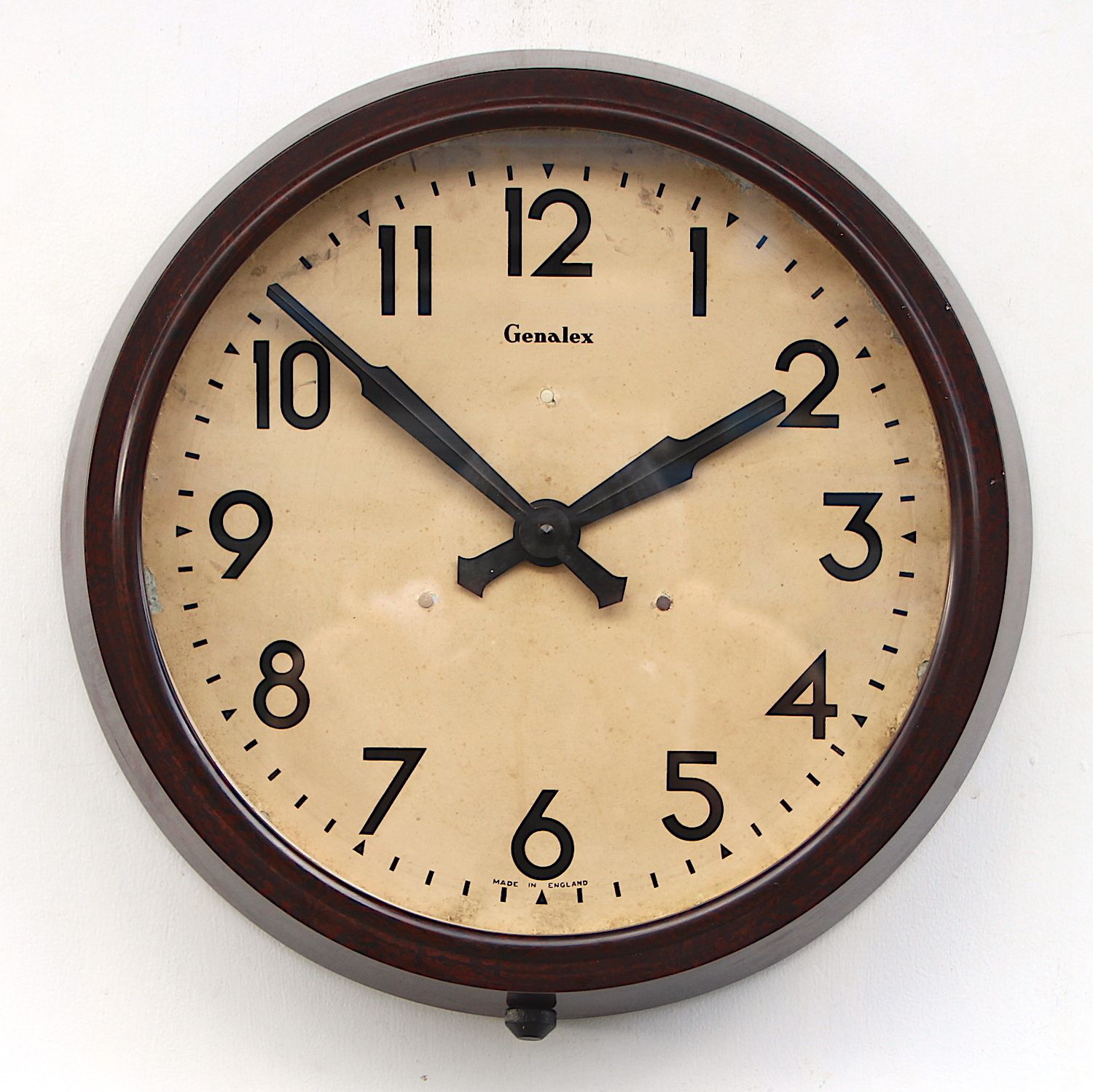 1950s British Bakelite Vintage School / Commercial Wall Clock. Fully Guaranteed. London Timepiece