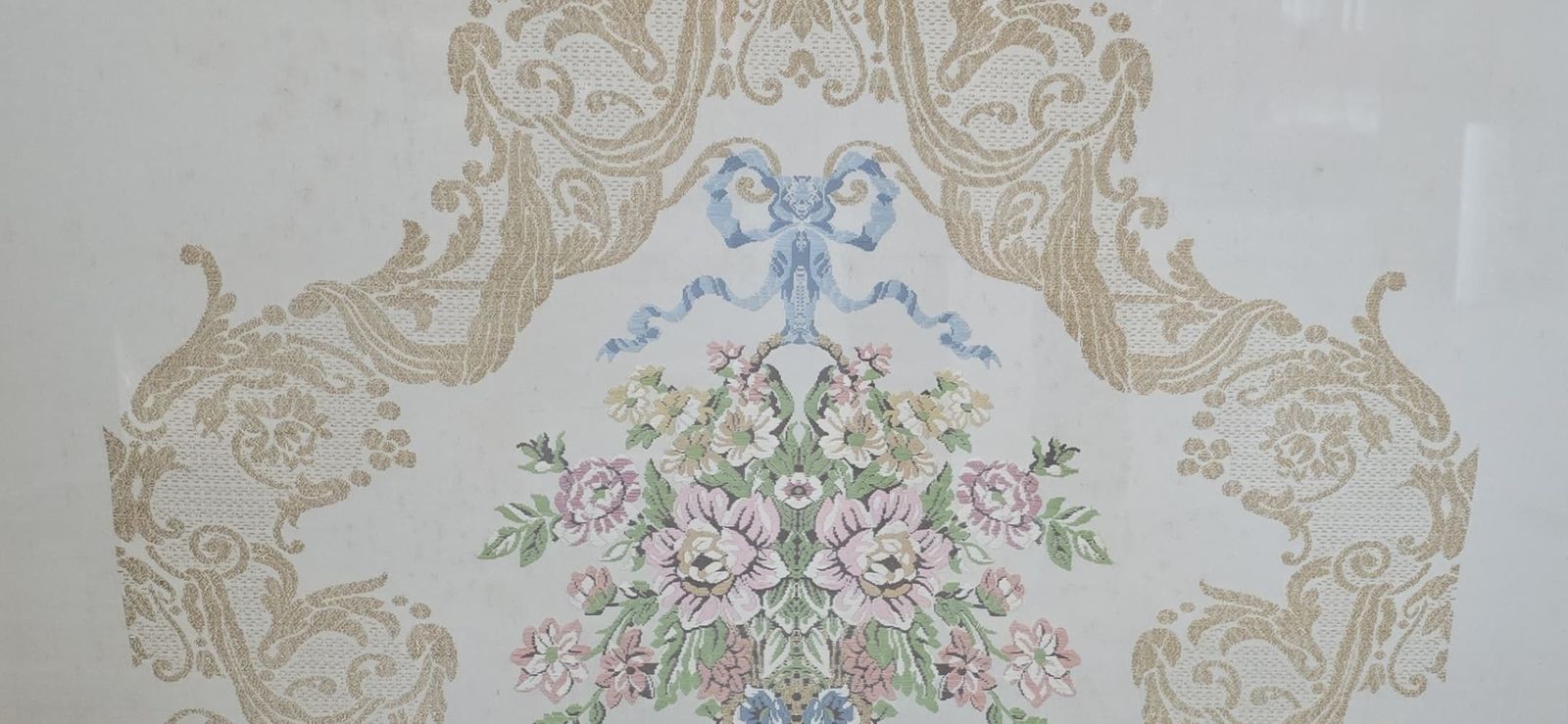 Coppia Di Quadri Artigianali A Ricamo Stile Classico E Shabby Chic photo buy