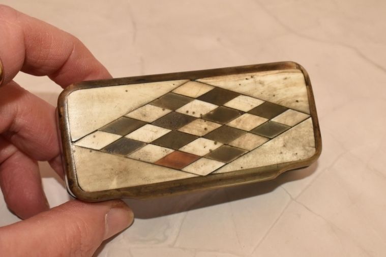Georgian Horn Snuff Box Parquetry Lid, George III, 1806