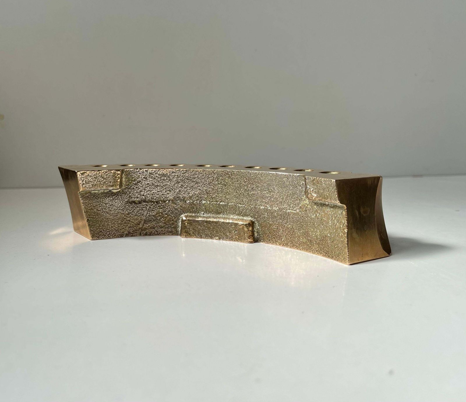 Scandinavianbrutalist Object In Polished Bronze   Gear Fragment Penholder, 1970s photo vintage