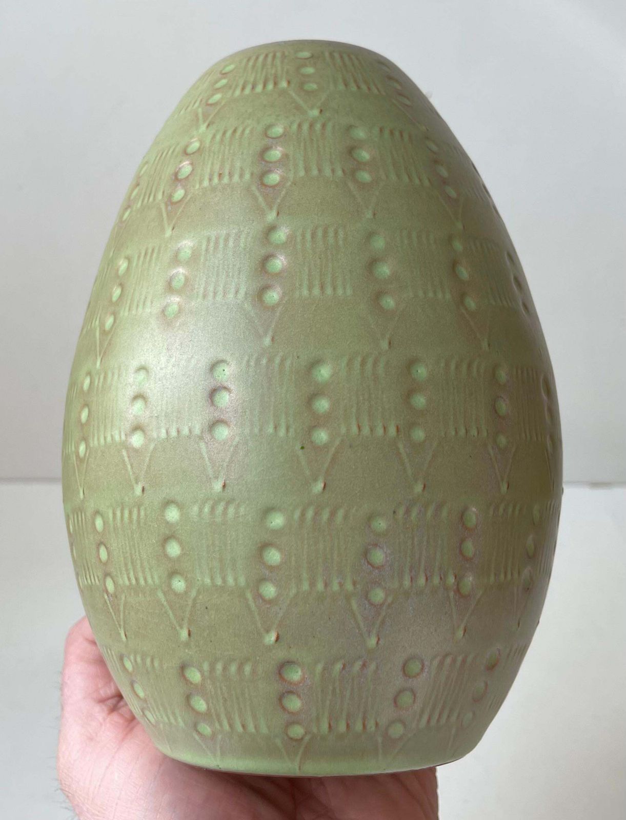 Ovoid Ceramic Vase In Green Glaze In The Style Of Anna Lisa Thomson photo 479.0