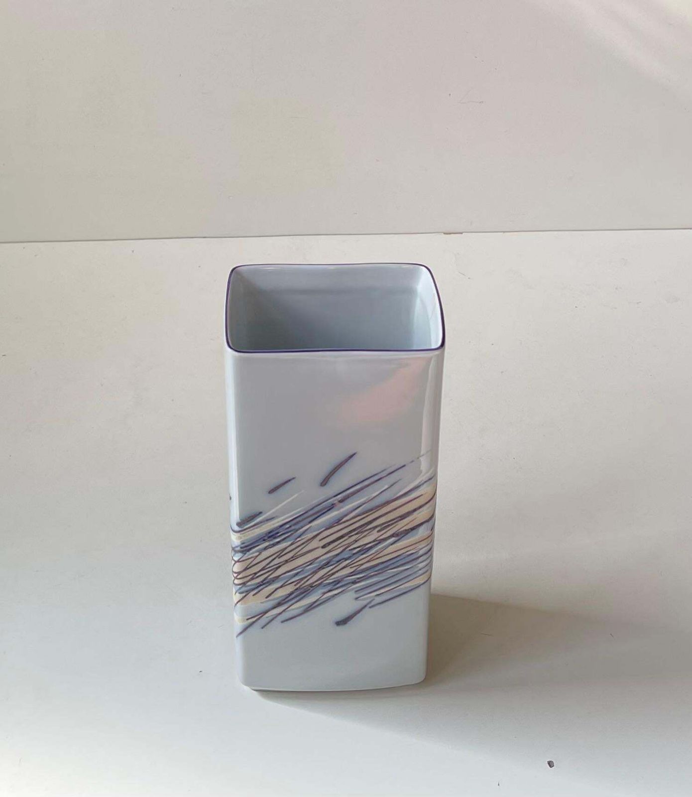 Royal Copenhagen Abstract Porcelain Vase W. Rush Grass By Ivan Weiss photo vinterior