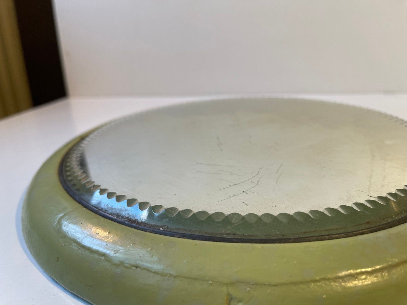 Small Antique Circular Green Wooden Wall Mirror, 19th Century photo 456.0