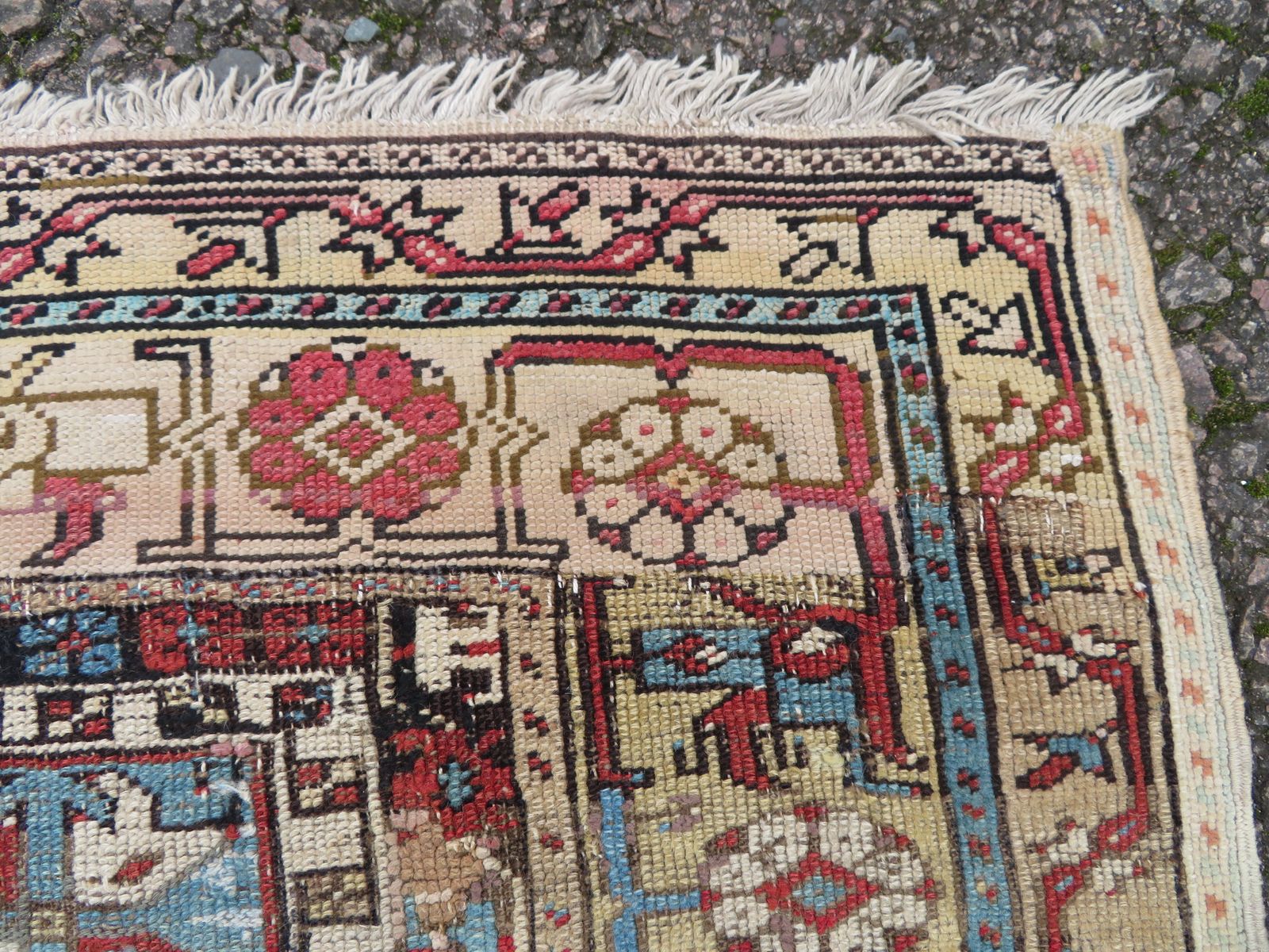 Antique 18th Century Turkish Ladik Prayer Rug. 203cm X 114cm. photo vinterior
