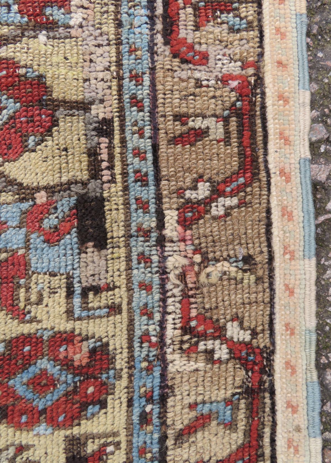 photo vinterior Antique 18th Century Turkish Ladik Prayer Rug. 203cm X 114cm.