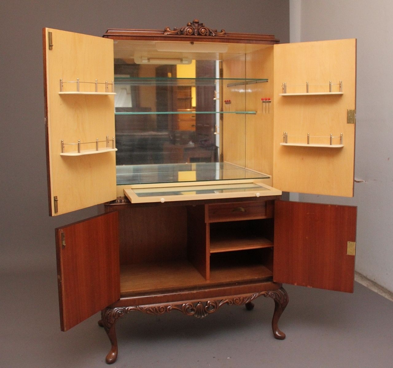 Early 20th Century Burr Walnut Cocktail Cabinet photo Furniture