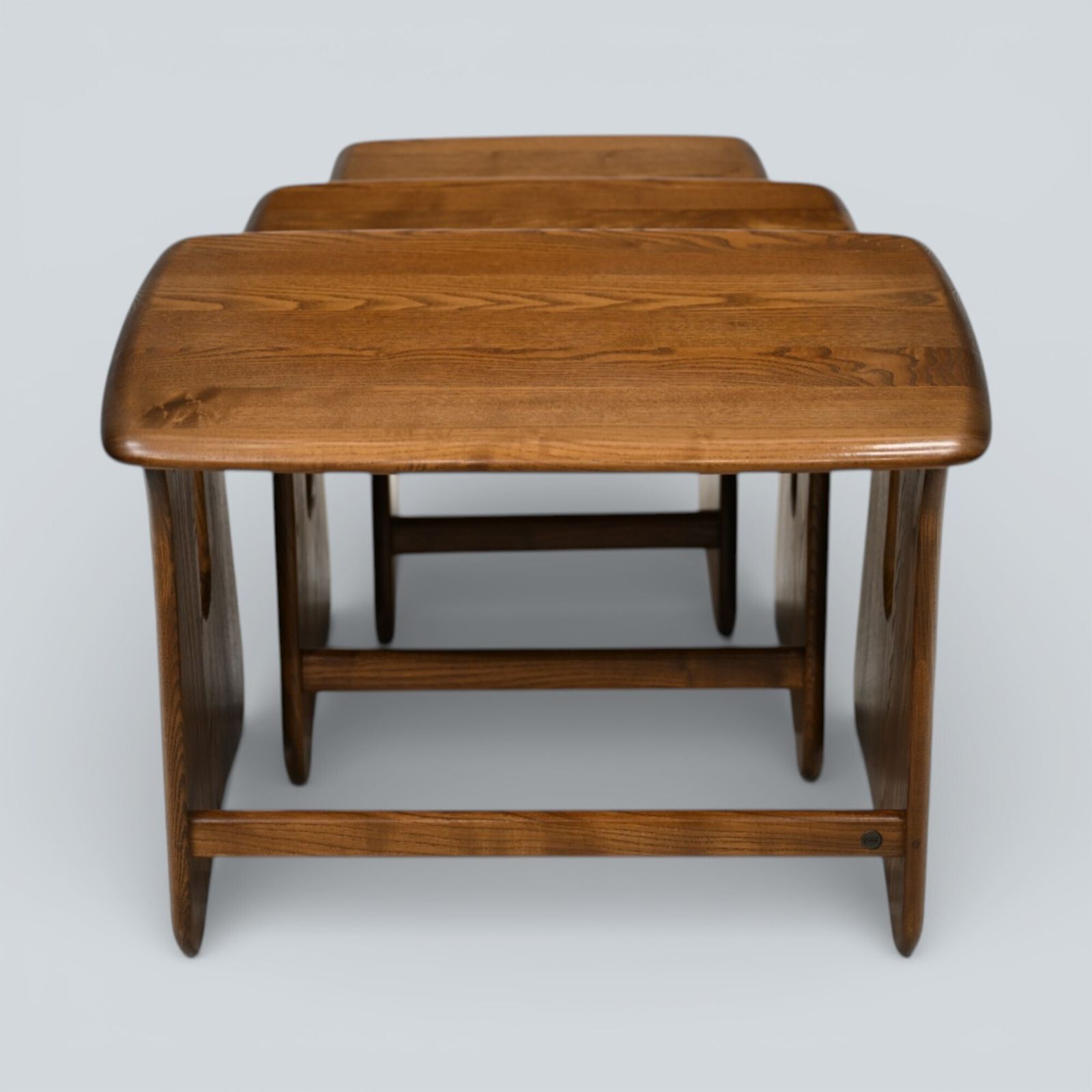 Ercol Windsor Nest Of 3 Tables Golden Dawn Free Uk Delivery* photo 437.0