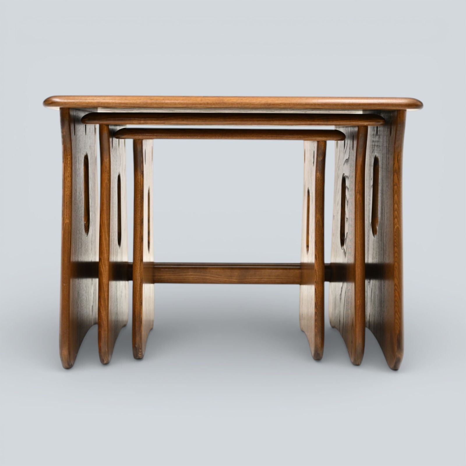 photo furniture Ercol Windsor Nest Of 3 Tables Golden Dawn Free Uk Delivery*