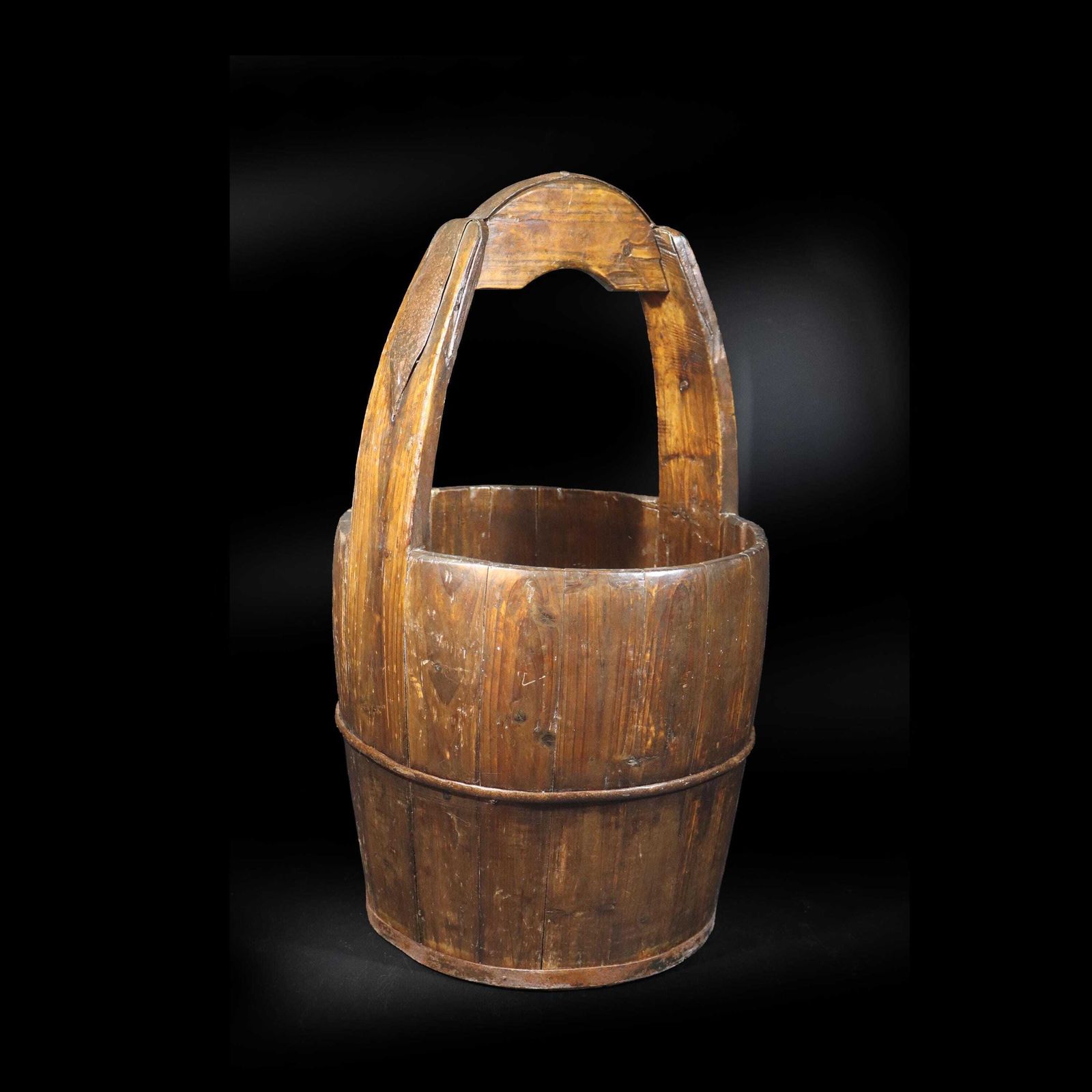 Antique French Wooden Water Well Bucket, Primitive Country Pail With Long Handle photo vinterior