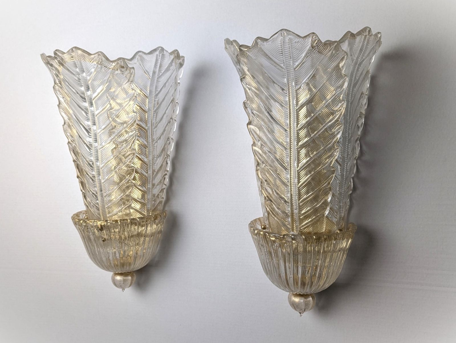 Pair Of Giant Barovier & Toso Foglia D'oro Sconces, 1980s photo furniture