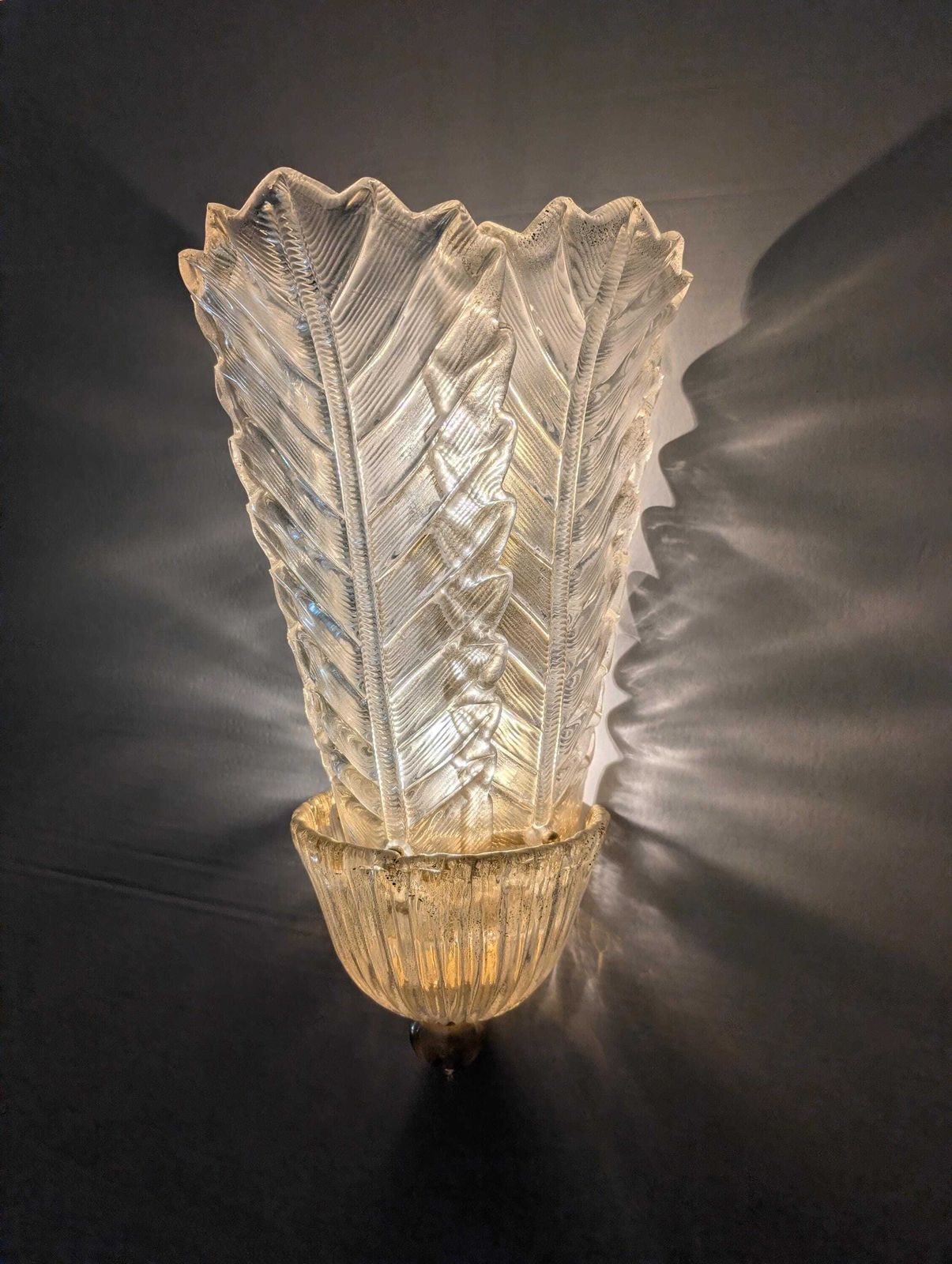 1993.0 Pair Of Giant Barovier & Toso Foglia D'oro Sconces, 1980s photo