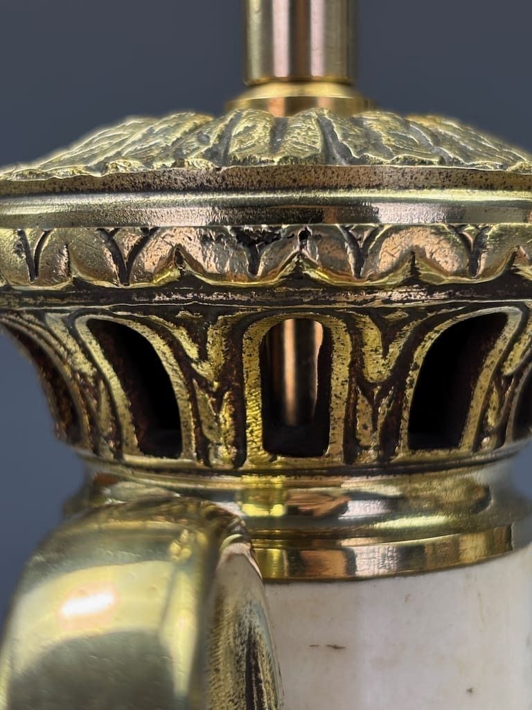 photo vinterior Superb Pair Of French Late 19th Century Marble & Ormolu Urns Converted To Lamps, Neoclassical