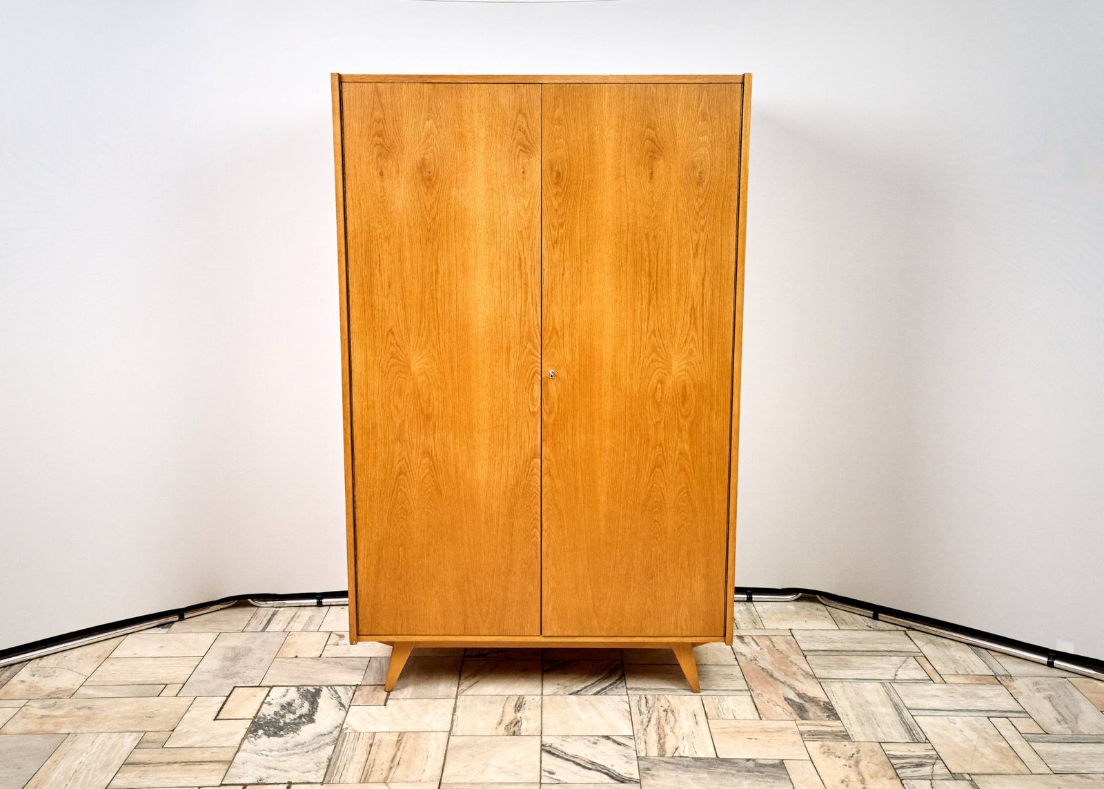 Vintage Wardrobe U 486 By Jiří Jiroutek For Interiér Praha, 1970s photo furniture