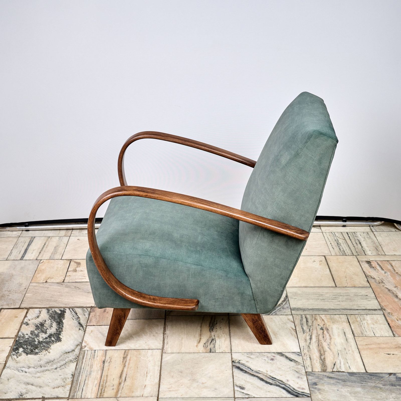 H 410 Armchair Designed By Jindrich Halabala, 1940s, Czechoslovakia photo buy