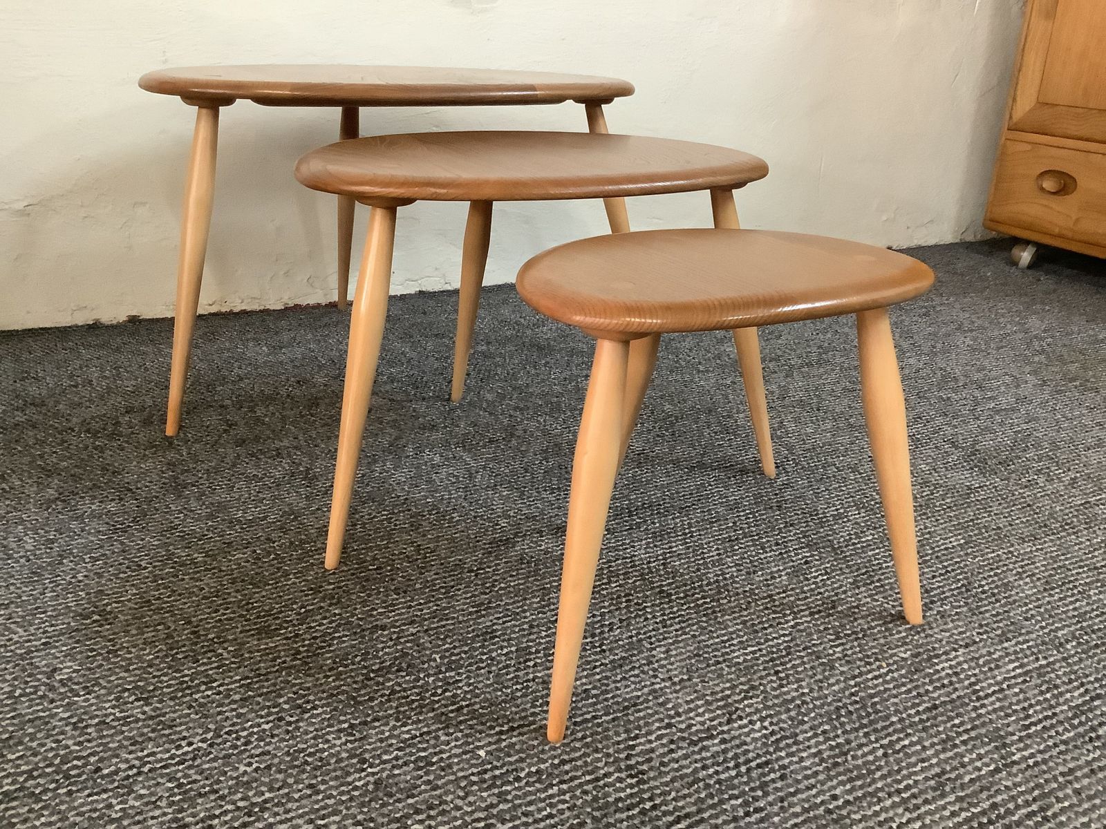 Ercol Windsor Nest Of Pebble Tables. photo 700.0