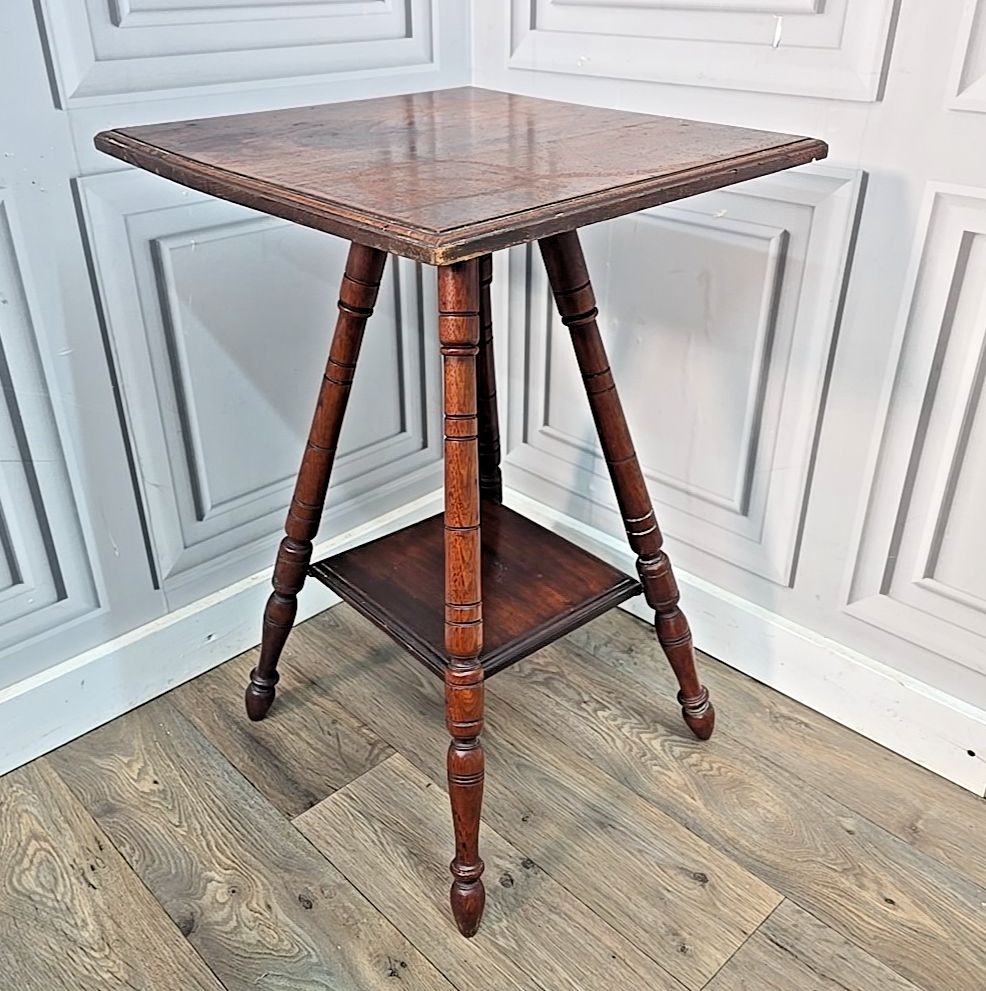 Antique Occasional Side Table Wooden Oak Square Lamp End Hall Arts & Crafts