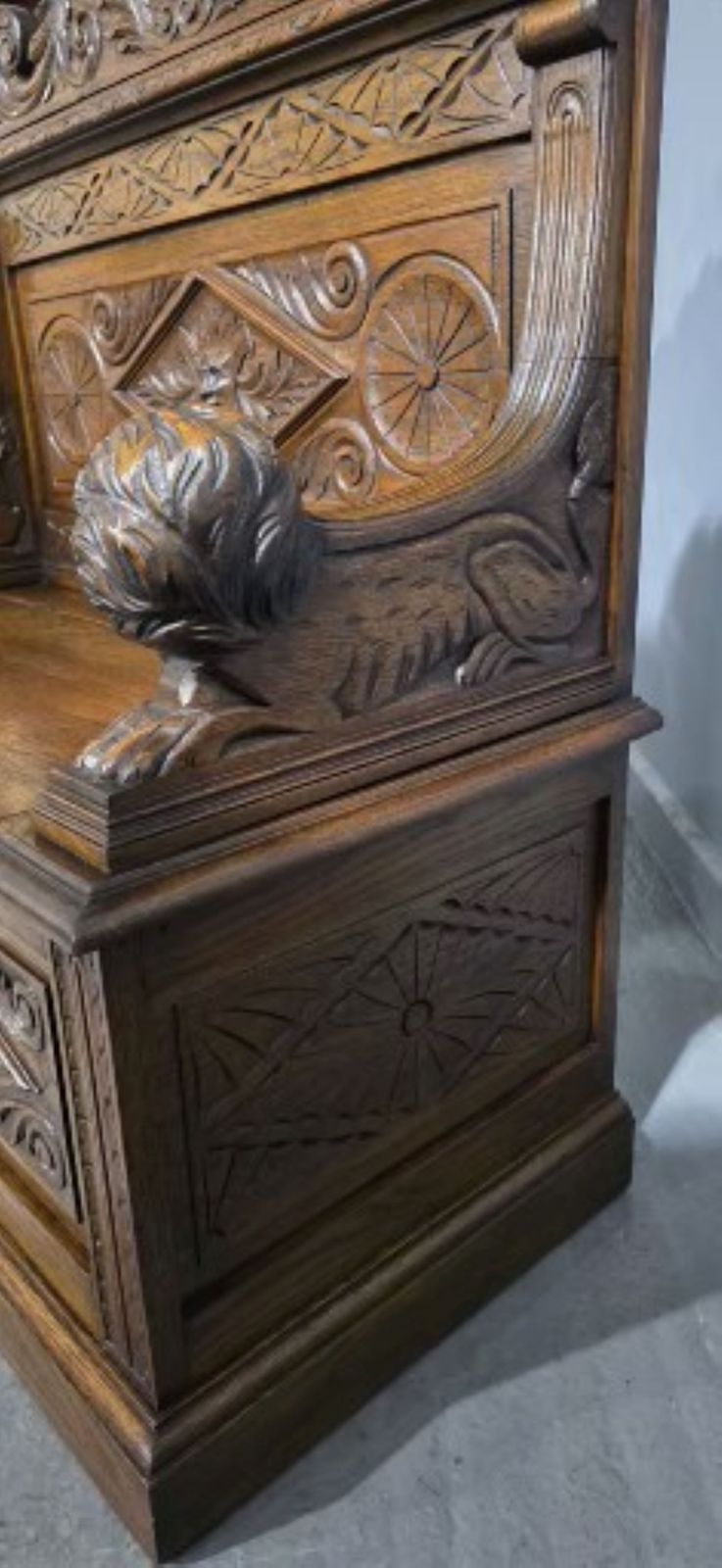 photo vinterior Excellent Green Man Hall Monks Bench