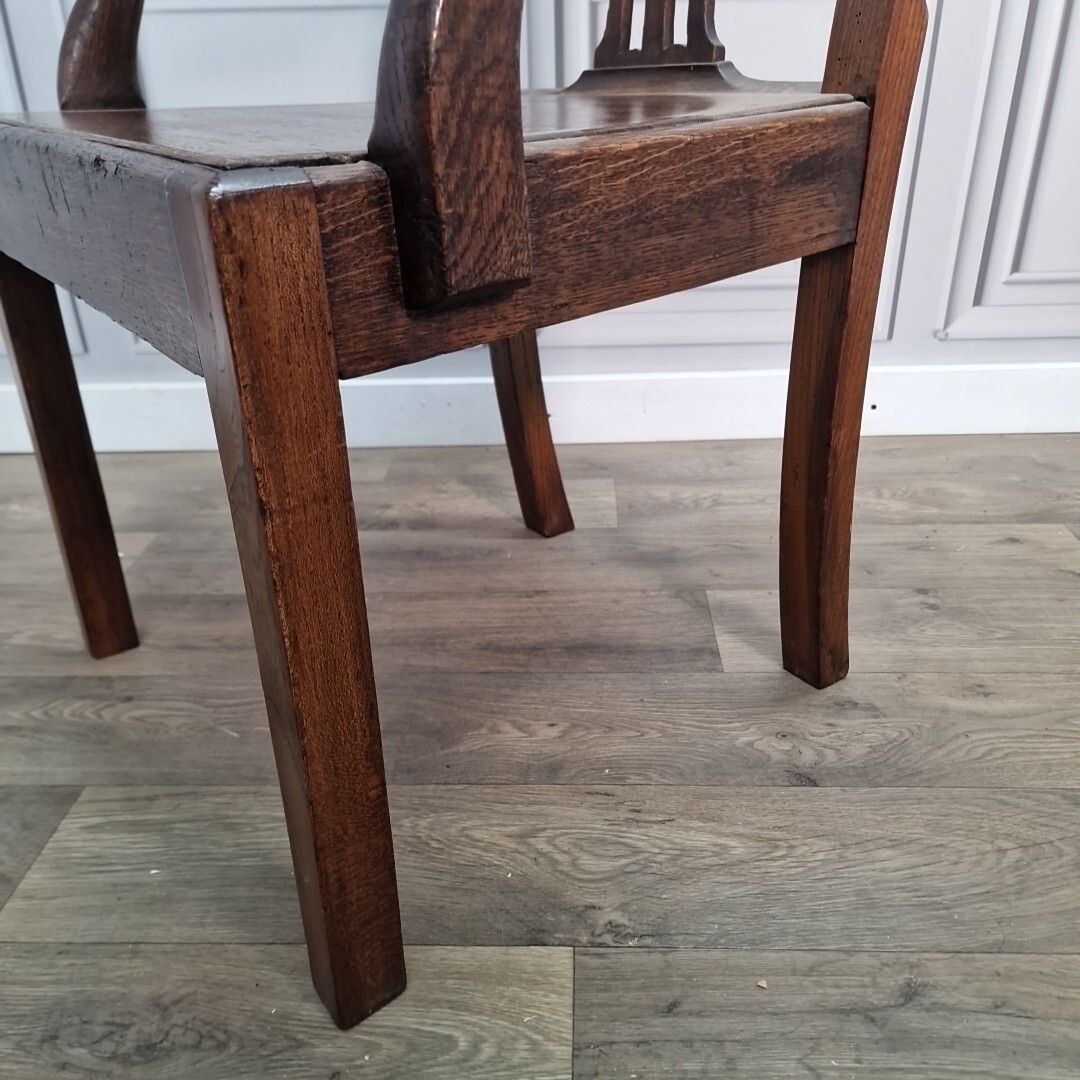 photo vinterior Antique Elbow Chair 19th C English Carver  Hall Throne Desk Seat Georgian