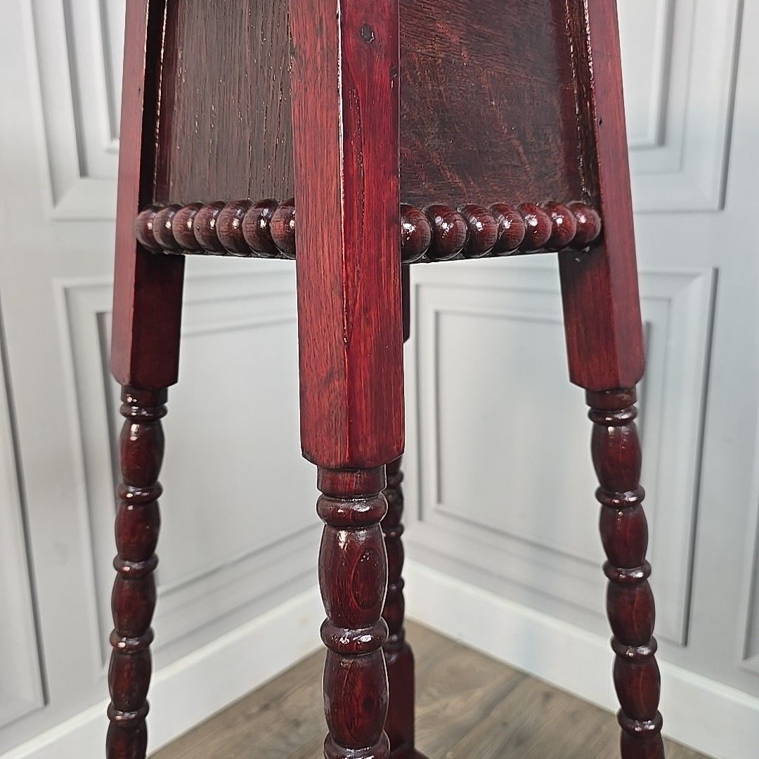 Antique Plant Stand Lamp Table – Turned Oak Legs & Bobbin Trim Mahogany Finish photo vinterior