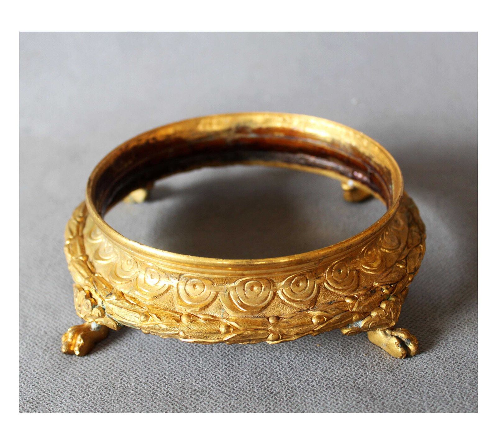 Antique Gilted Bronze Circular French Stand, Trivet, Large Coaster, Plant Stand, Ornate, Paw Feet, 19th Century, Louis XVI Style,