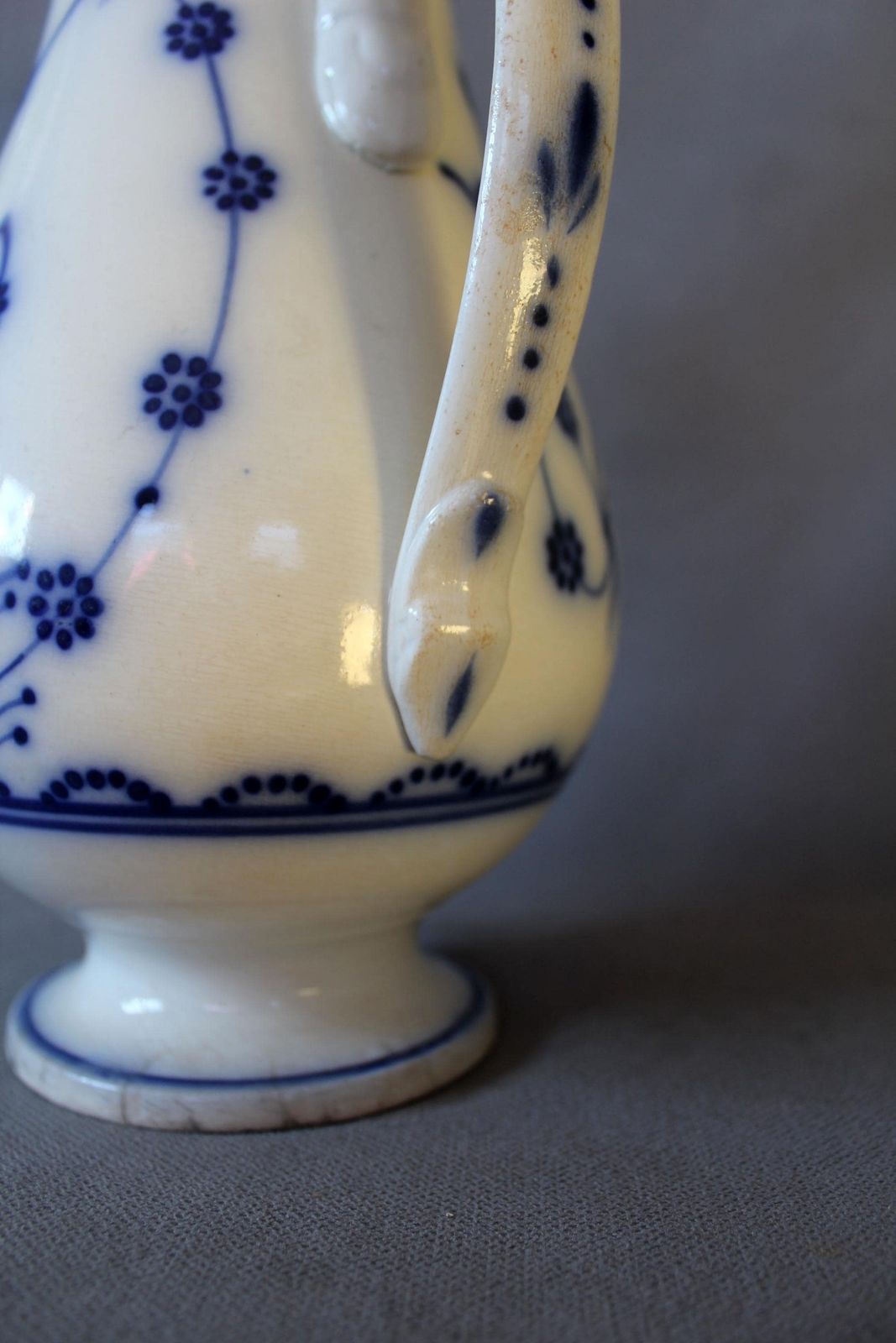 Antique 19th Century Ceramic Earthenware Large Coffee Pot, White Hand Painted Blue Onion Pattern, Dragon Animal Head Spout, Lid Not Original photo 118.0