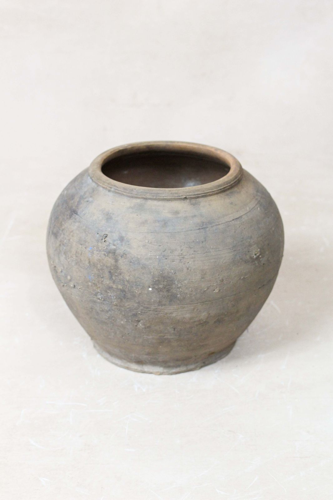 Vintage Dark Pot S   Nº 141, 1950s photo furniture