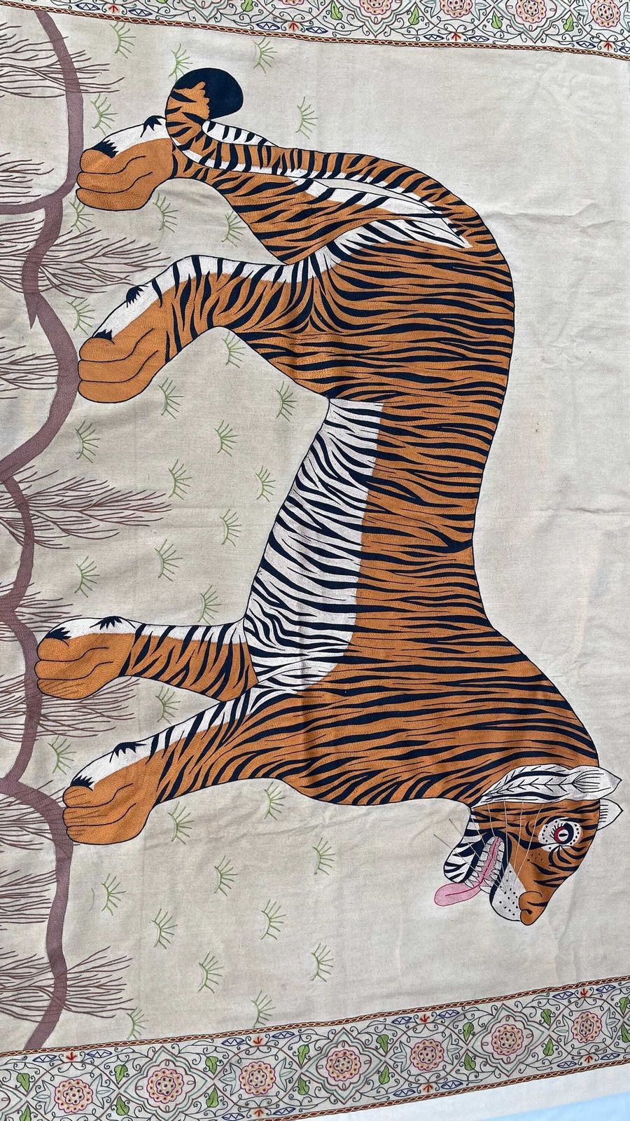 Vintage Bengal Tiger Tapestry: 63x48 Inches Vegetable Dyed