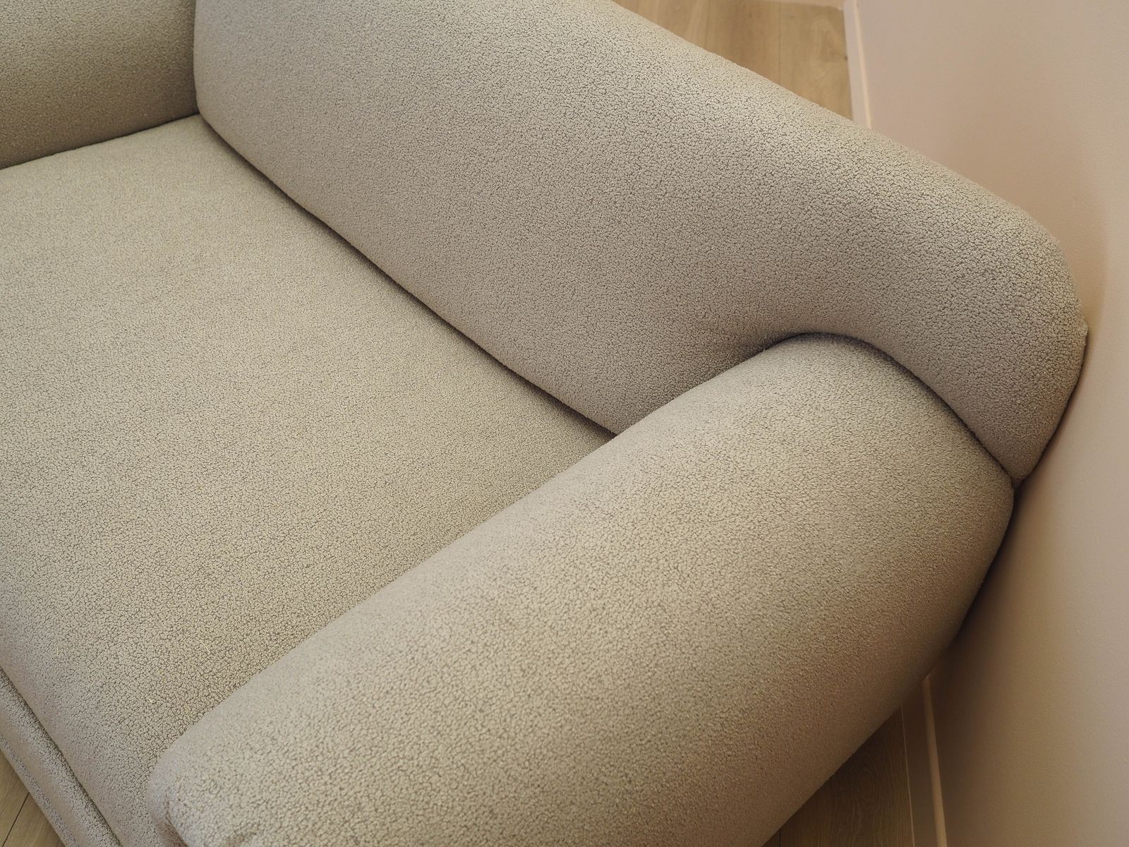 2699.0 Two Seater Sofa, Italian Design, 1970s, Manufactured In Italy photo