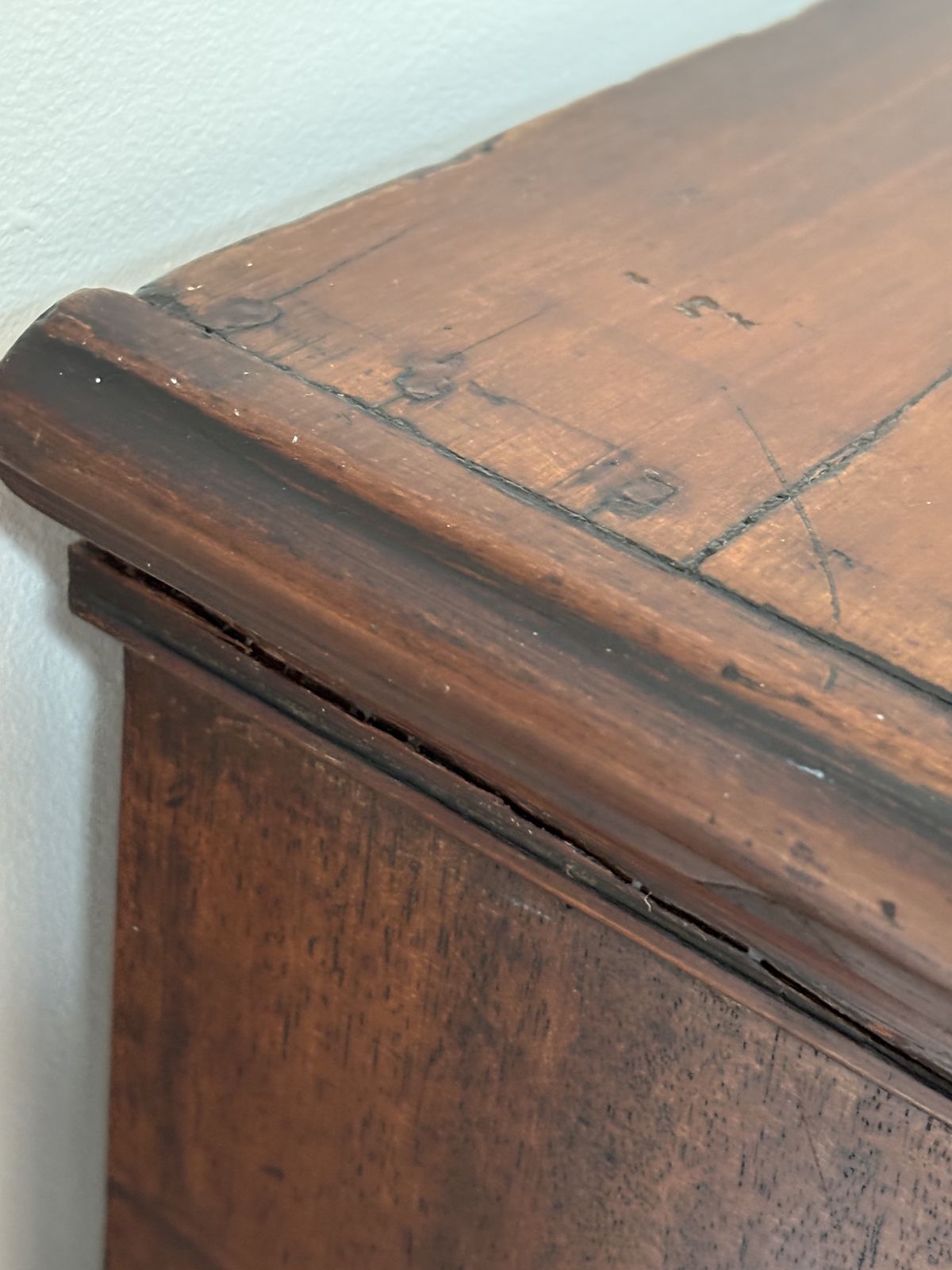 Georgian Mahogany Chest Of Drawers photo vintage