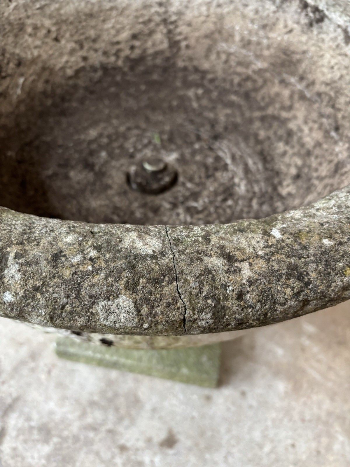A Large Stylish & Attractive 20th Century Comp Stone Urn. photo vintage
