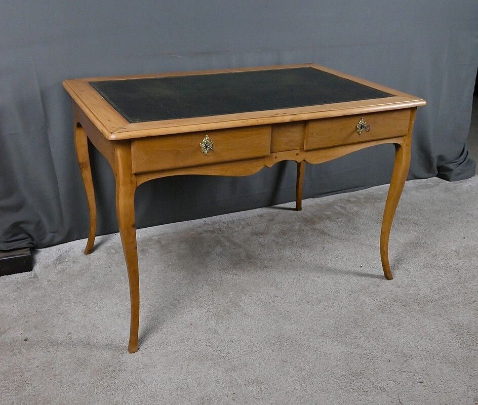 Small Desk In Apple And Cherry Wood, Louis XV Period – 18th Century photo Furniture