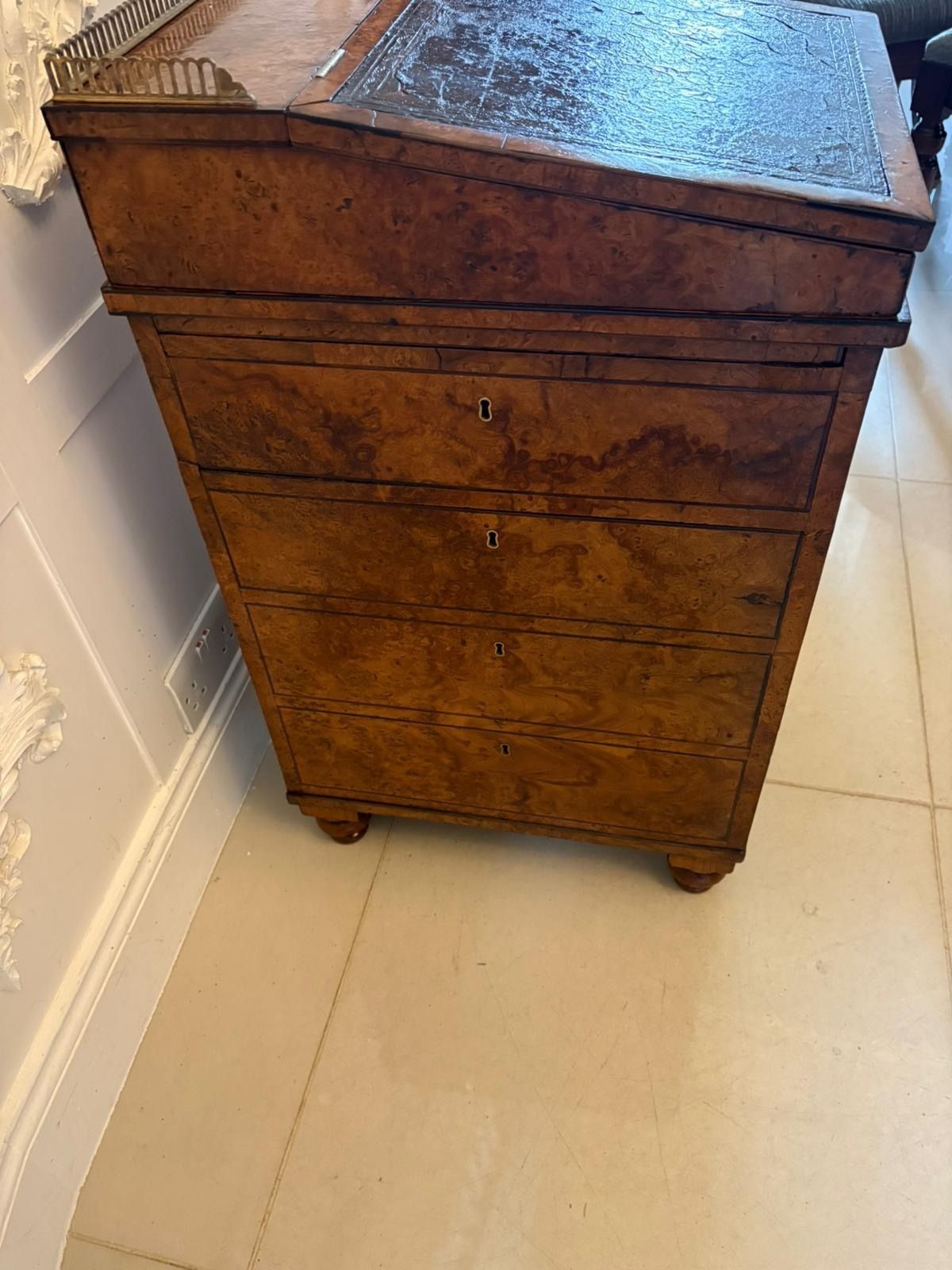 photo furniture Antique George III 18th Century Quality Pollard Oak Slide And Turn Top Davenport Desk