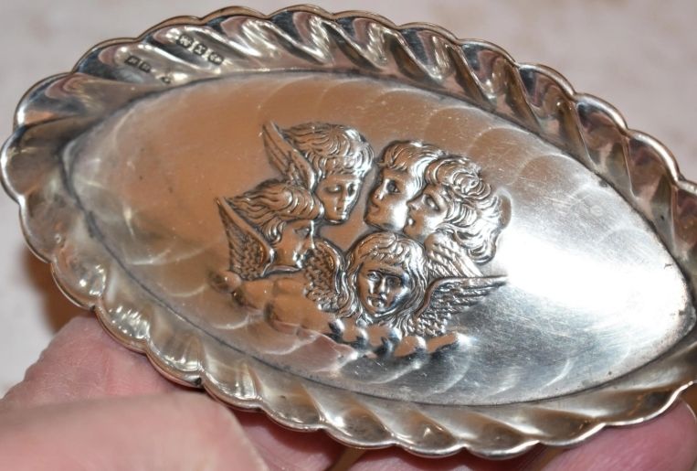 Antique Silver Tray 1897    Stunning Reynolds Angels Pin Dish 27gms Hallmarked Henry Matthews