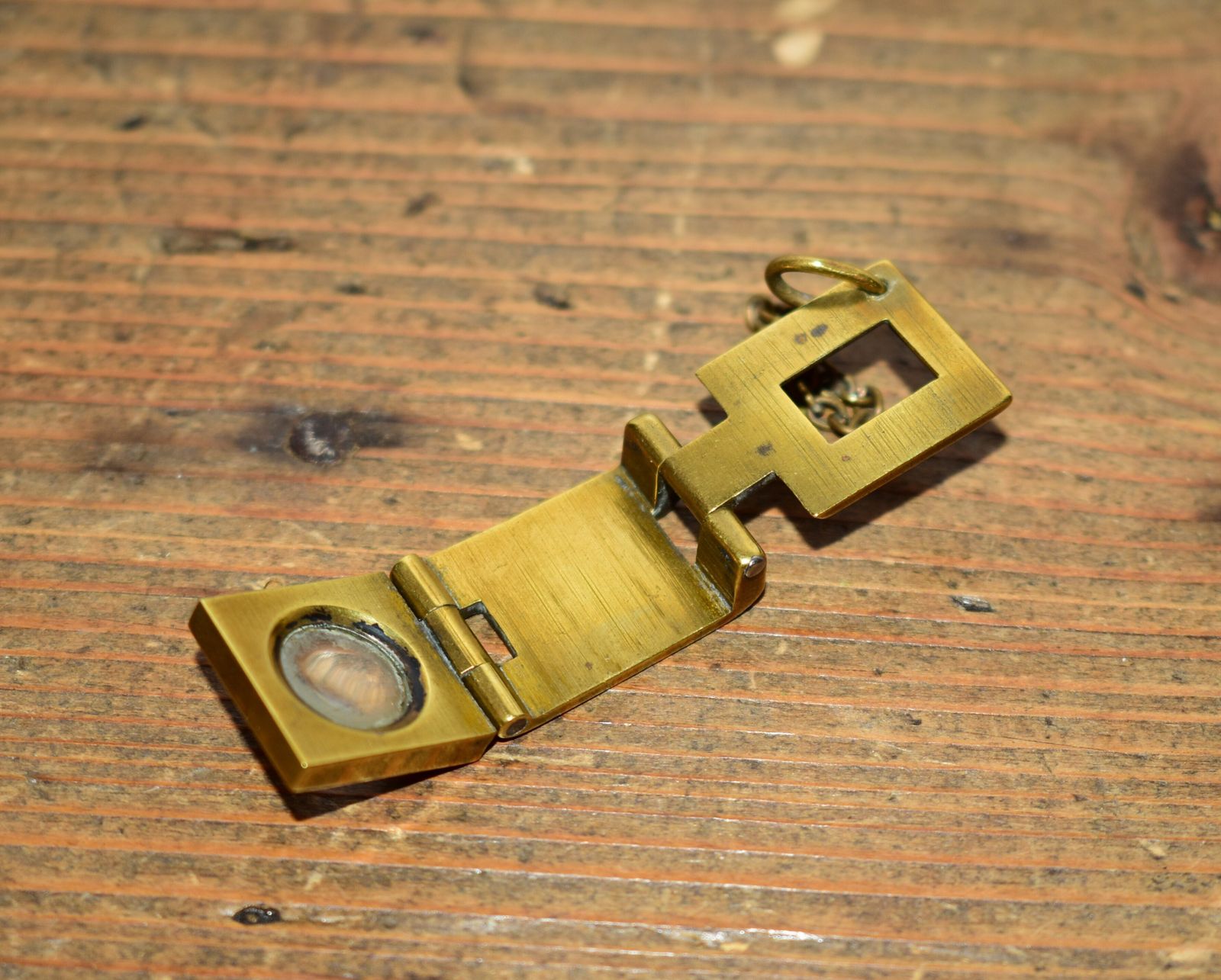 Antique Thread Linen Counter   Beautiful Miniature Fob Accessory Clement Newling & Co 1890s photo vintage