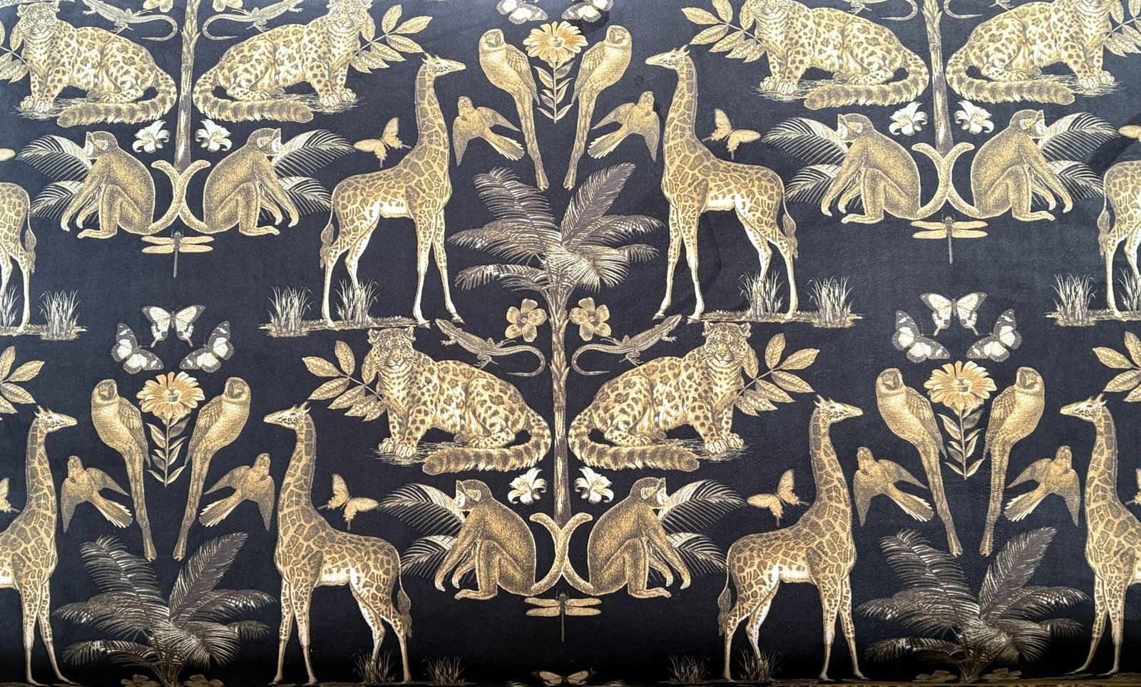 Stunning Footstool/Coffee Table In Black And Gold Velvet photo 600.0