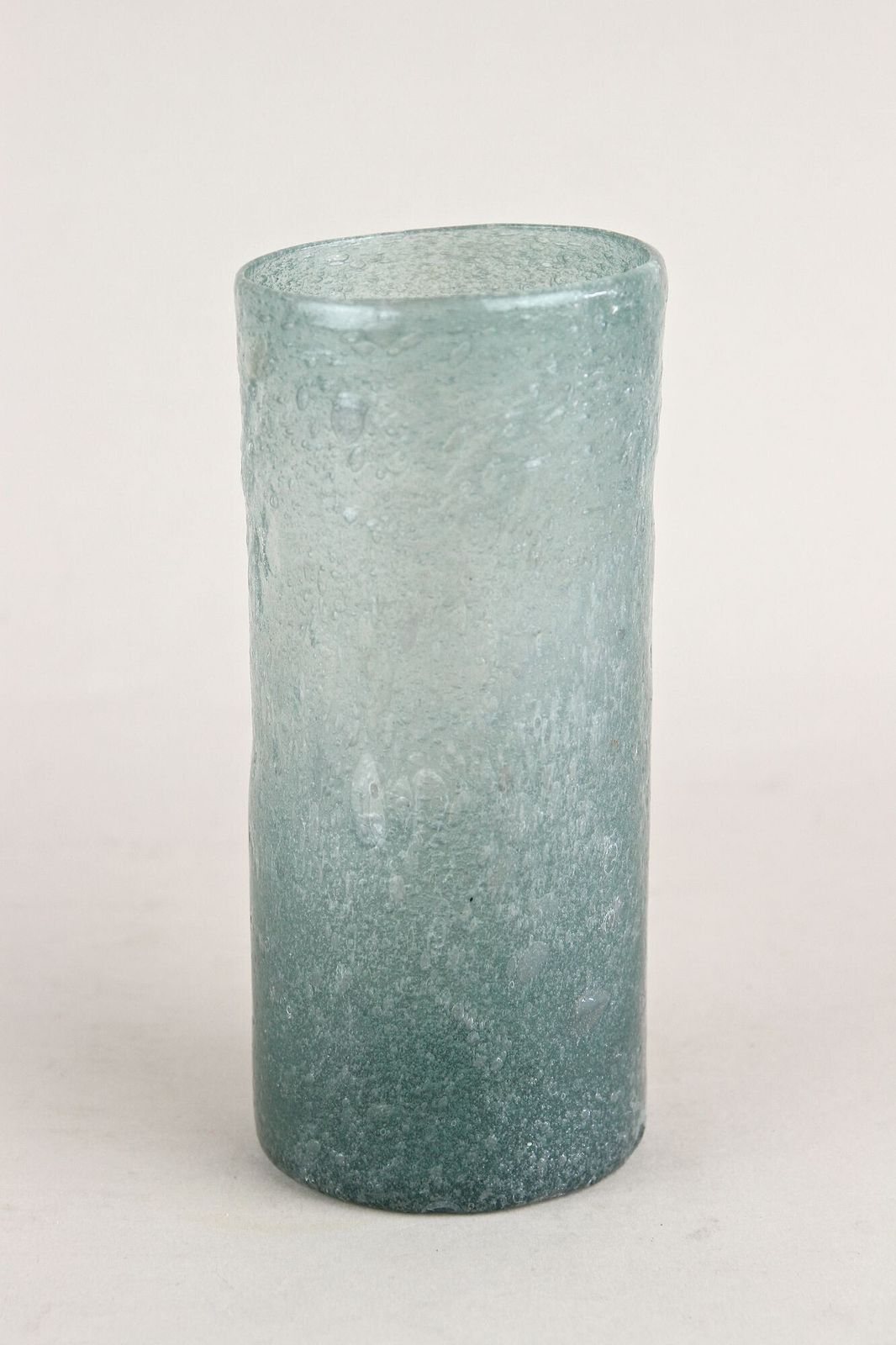 photo vintage 20th Century Pulegoso Murano Glass Vase By Napoleone Martinuzzi, Italy Ca. 1920