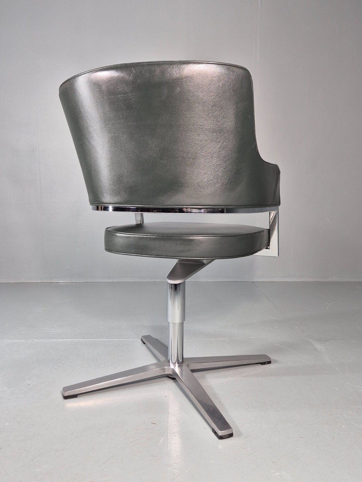 Leather Office Swivel Chair Dark Green Chrome Brunner Tempus Modern Eb11722 Mswi photo vintage