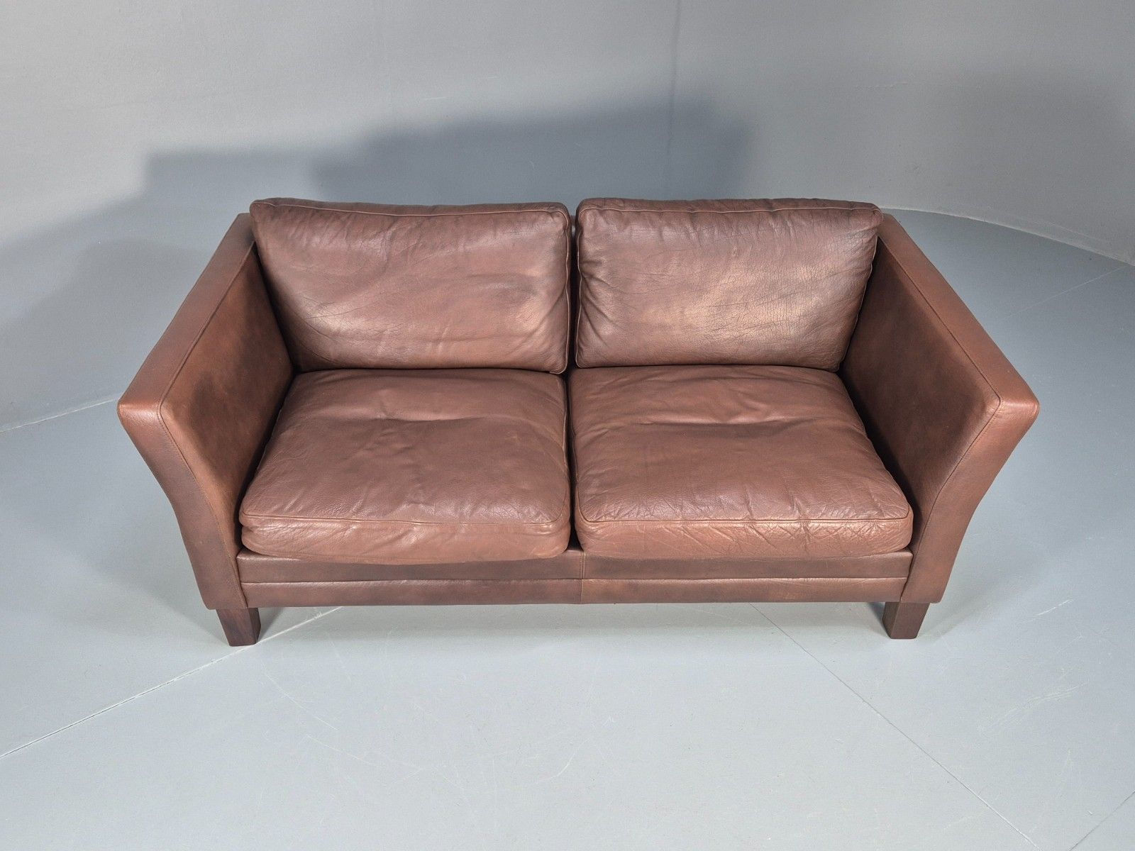 Vintage Danish Two Seater Settee In Brown Leather 1970s Danish Retro Eb8351 M2ss photo 675.0