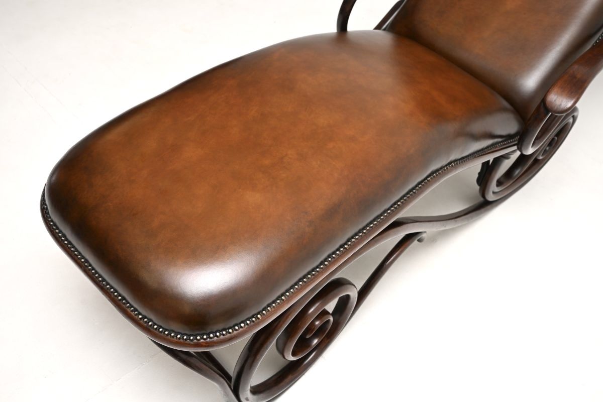 Antique Bentwood Leather Chaise Longue By Thonet photo vinterior