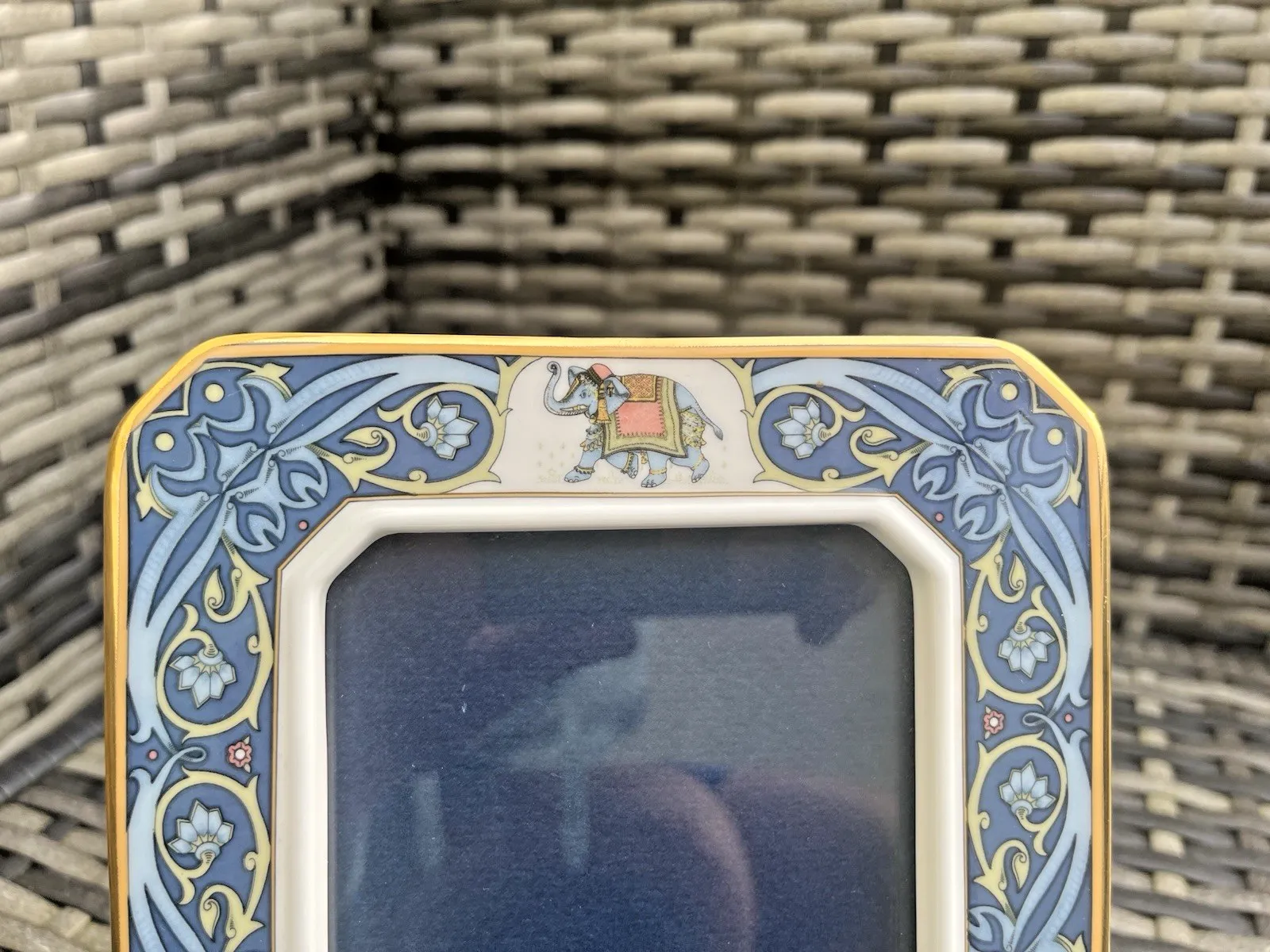 Vintage Wedgwood Indian Blue Elephant Pattern 4x6 Easel Desk Photo Picture Frame photo for sale