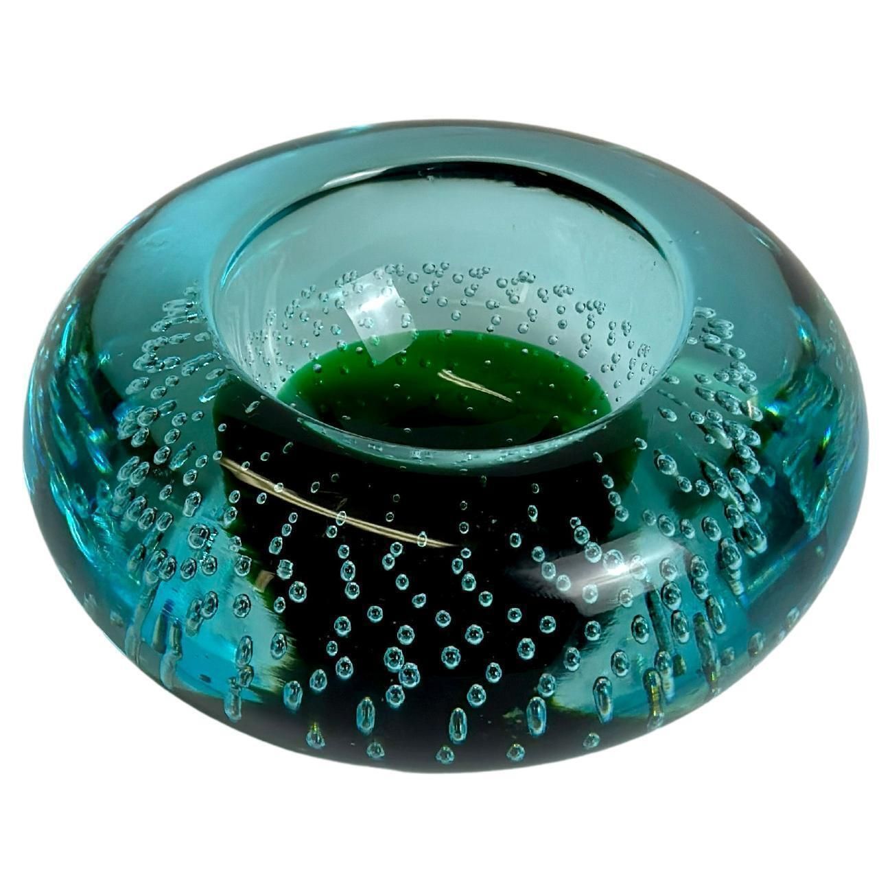 Murano Glass Bowl Sommerso And Bullicante Uranium Glass Galliano Ferro Italy 1960s