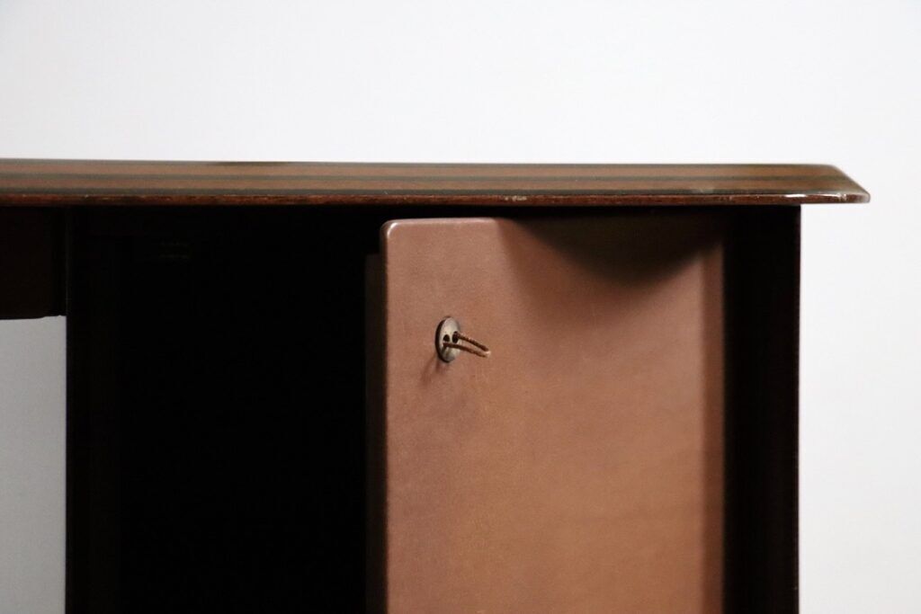 Afra E Tobia Scarpa Artona Desk Maxalto Italy 1975 photo vinterior