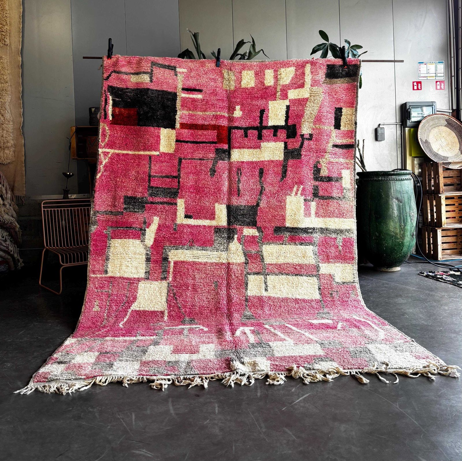 Moroccan Pink Boujaad Rug 200x300 Cm, Authentic Moroccan Berber Wool