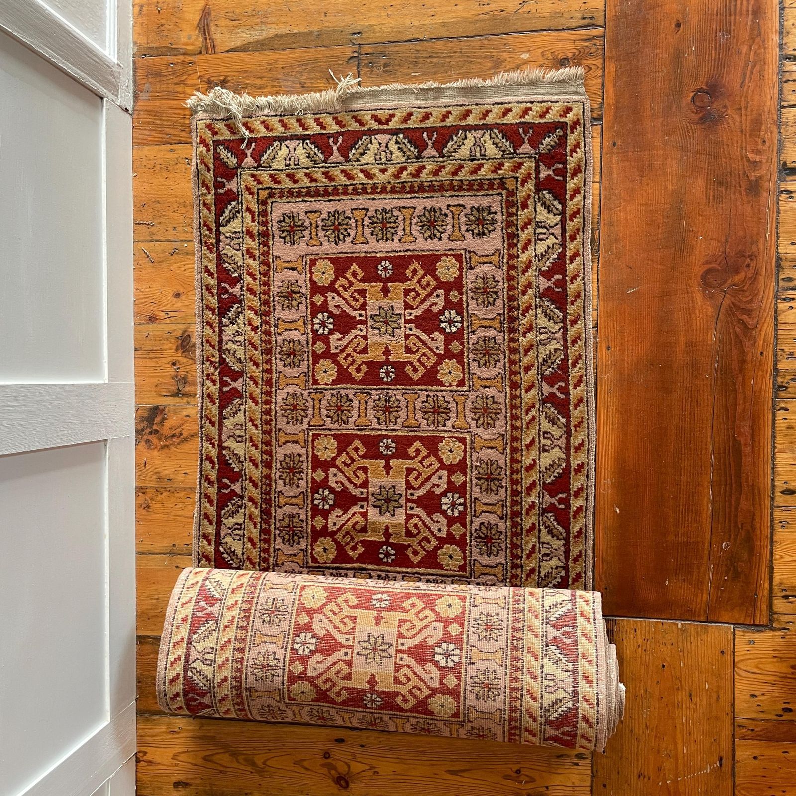 photo buy Antique Style Runner Rug Wool Hallway Vintage Oriental Soft Pink Red 4 Meters Geometric Tassels Handmade Wool Narrow Entryway