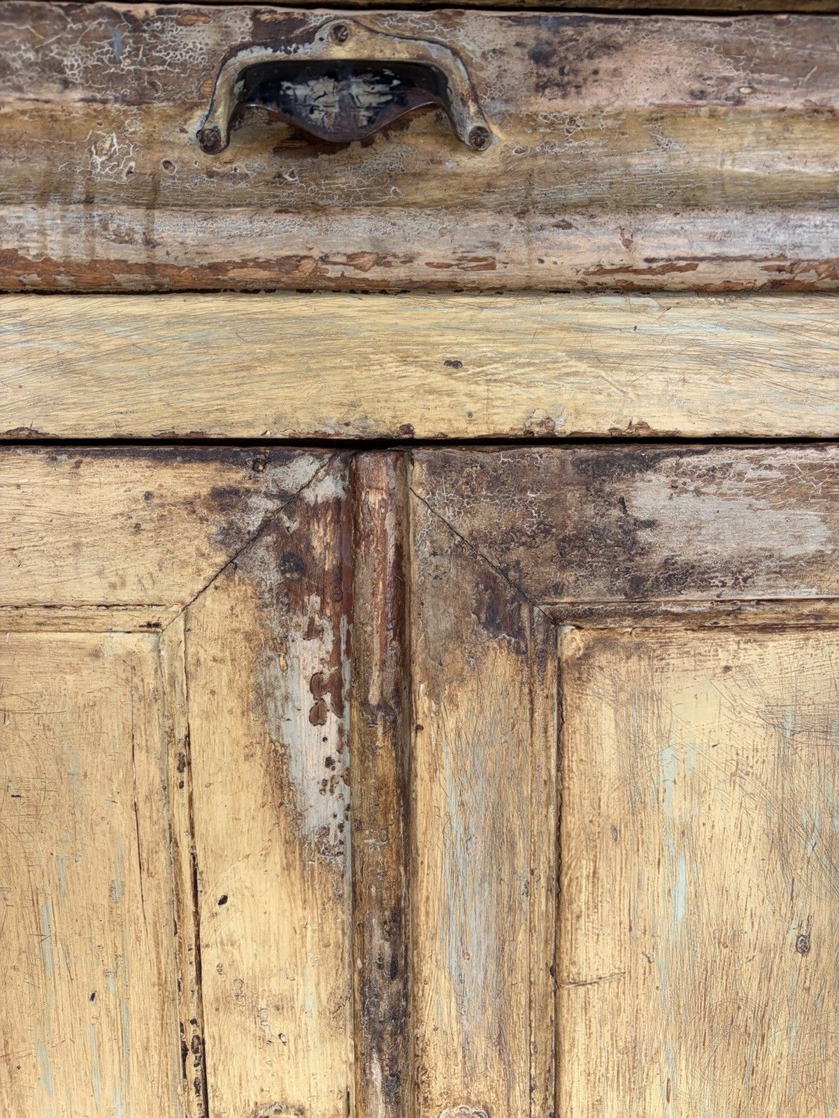 Antique French Provincial Yellow Farmhouse Pine Buffet Sideboard  19th Century. photo 850.0